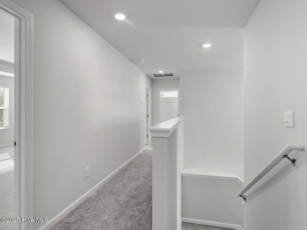 100554624 | Photo 23