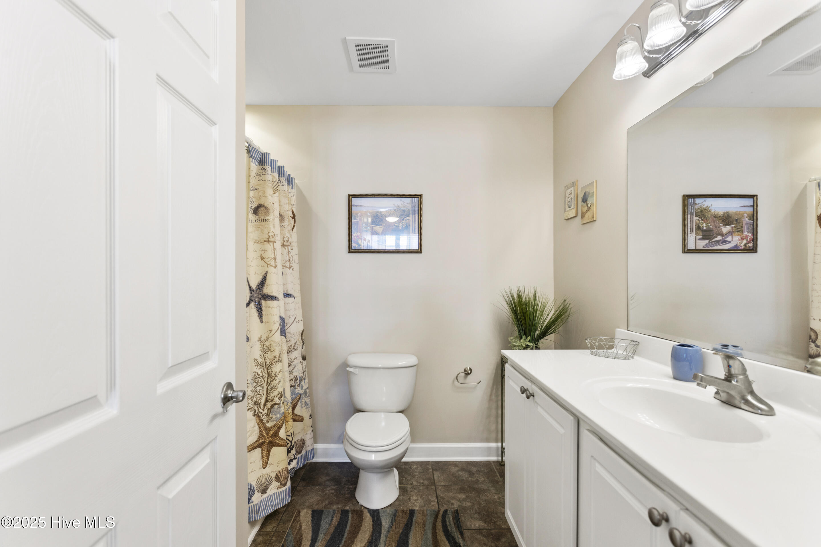 100531456 | Photo 18