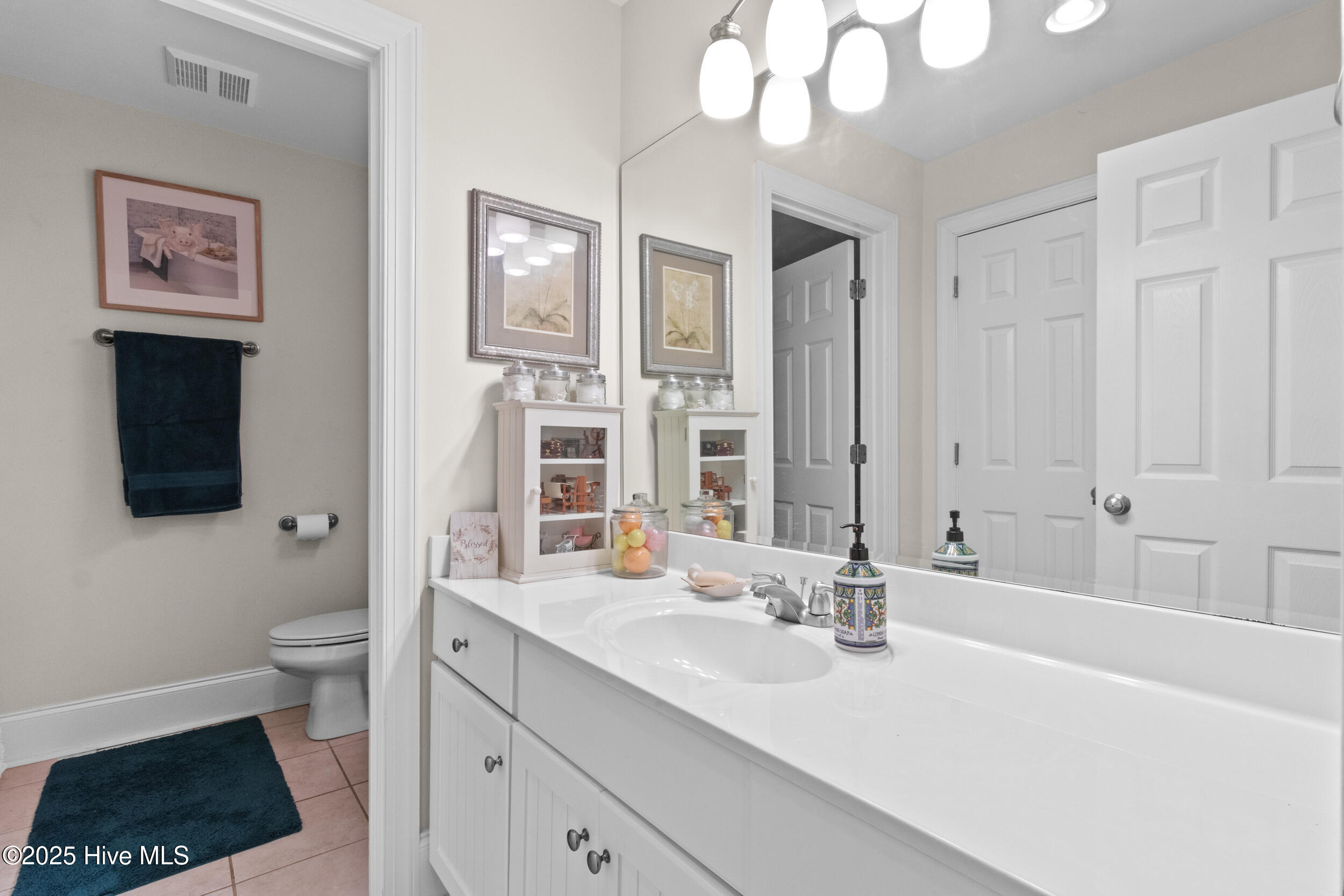 100536659 | Photo 34