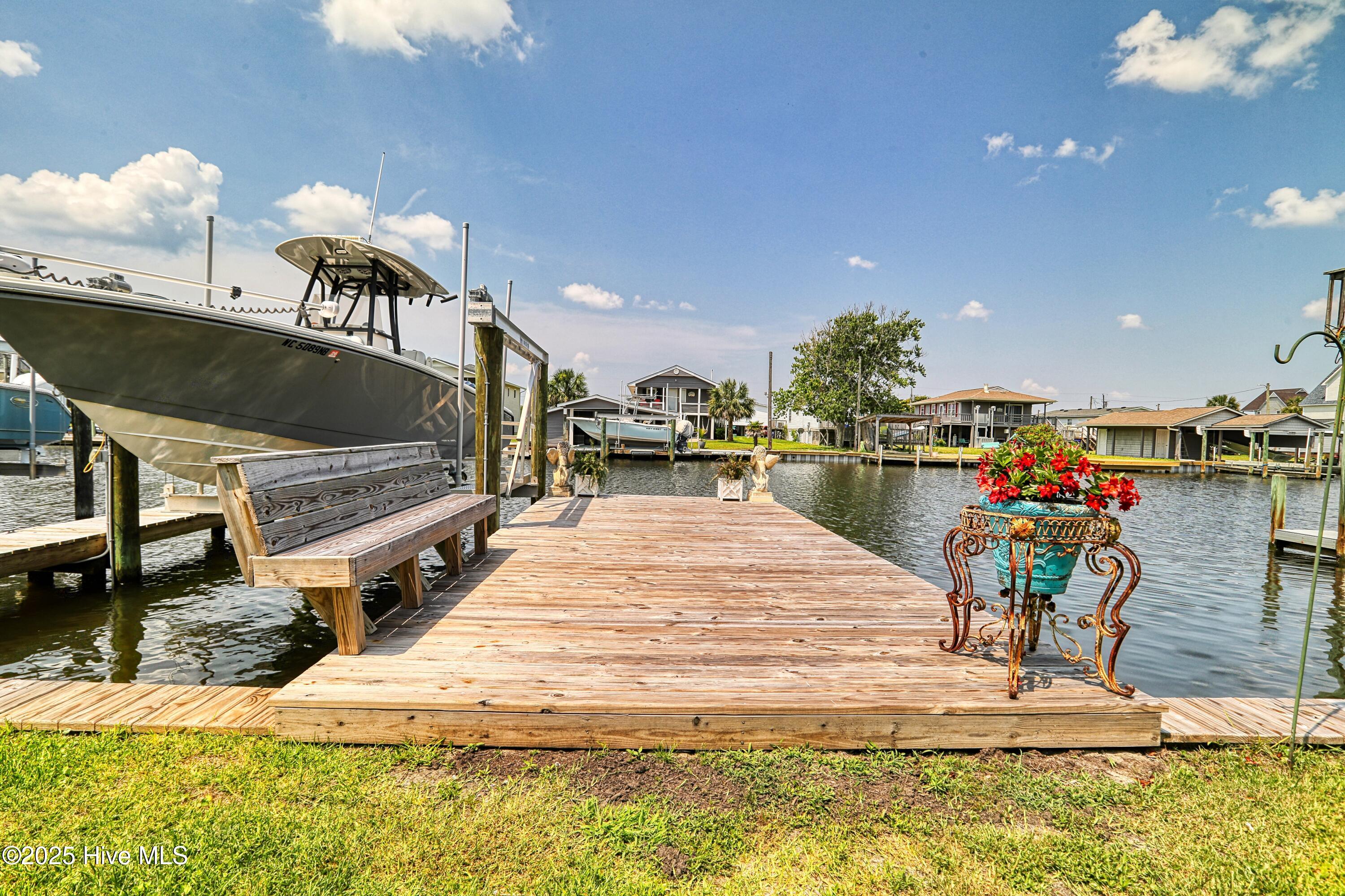 4061 4th Street, Surf City, NC 28445 – photo 2: B_3V6A4326y