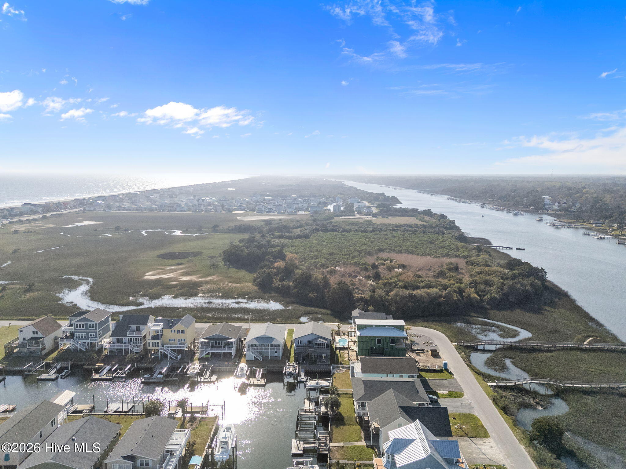 100545181 | Photo 48