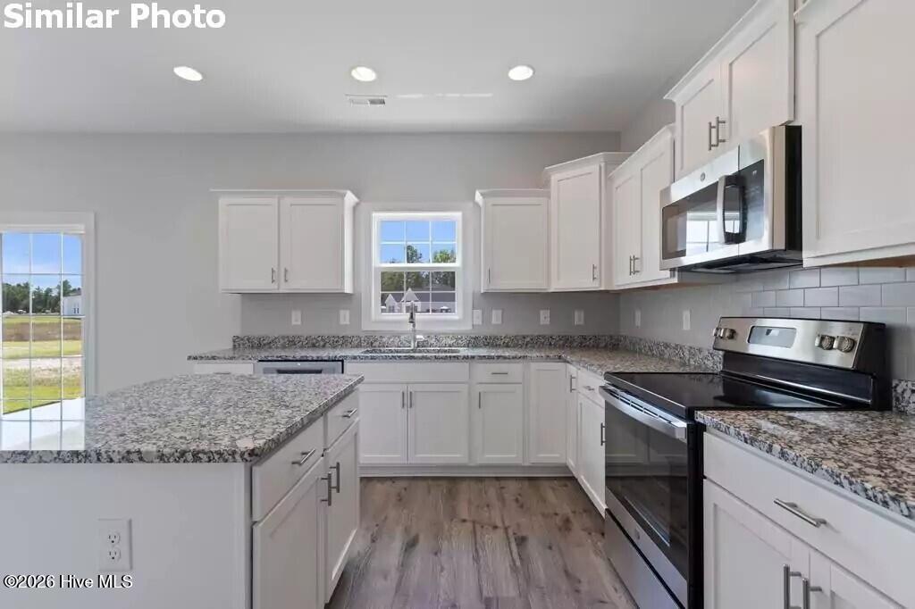 512 E Black Water Lane,Maysville
