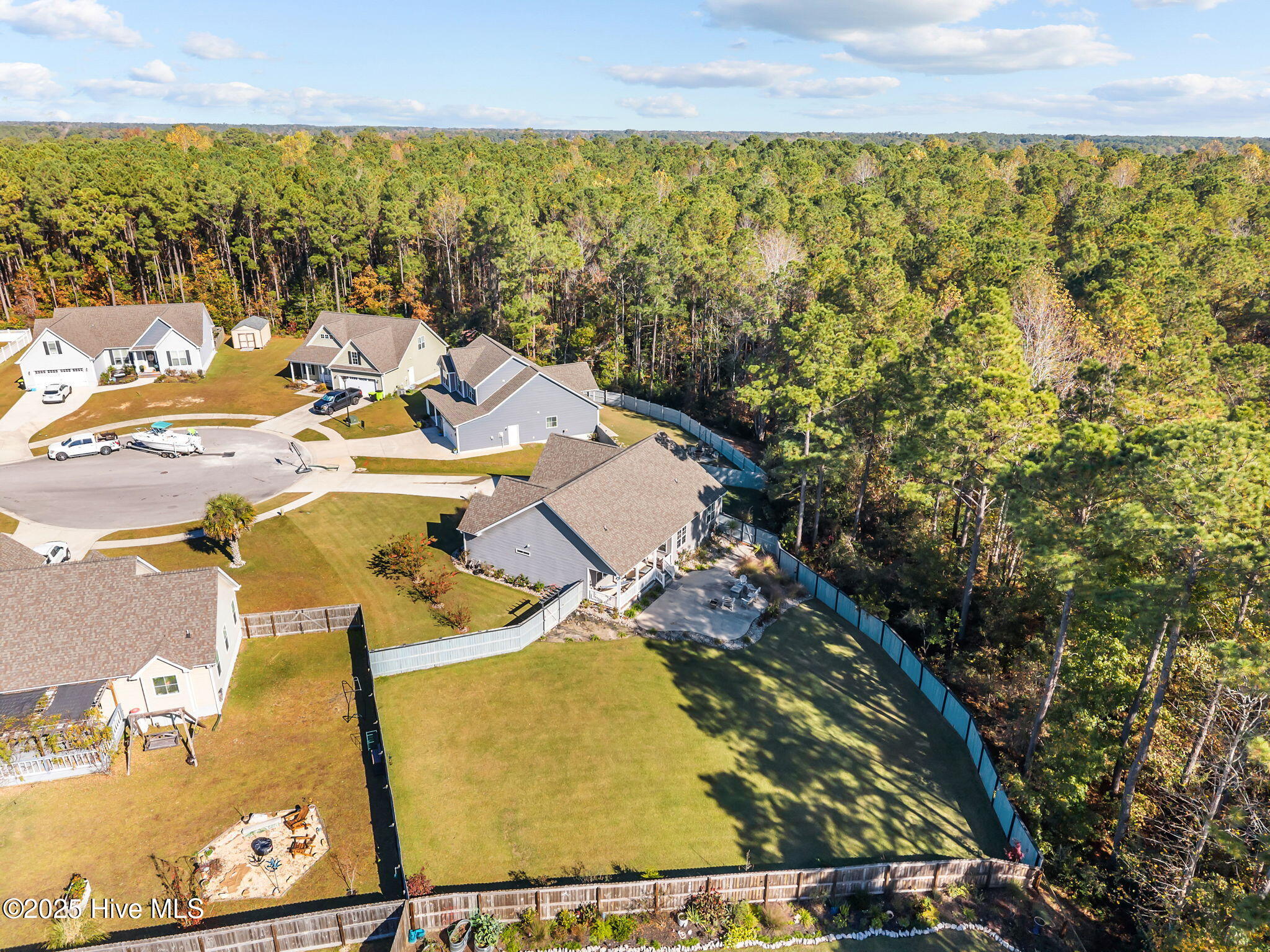 100541215 | Photo 34