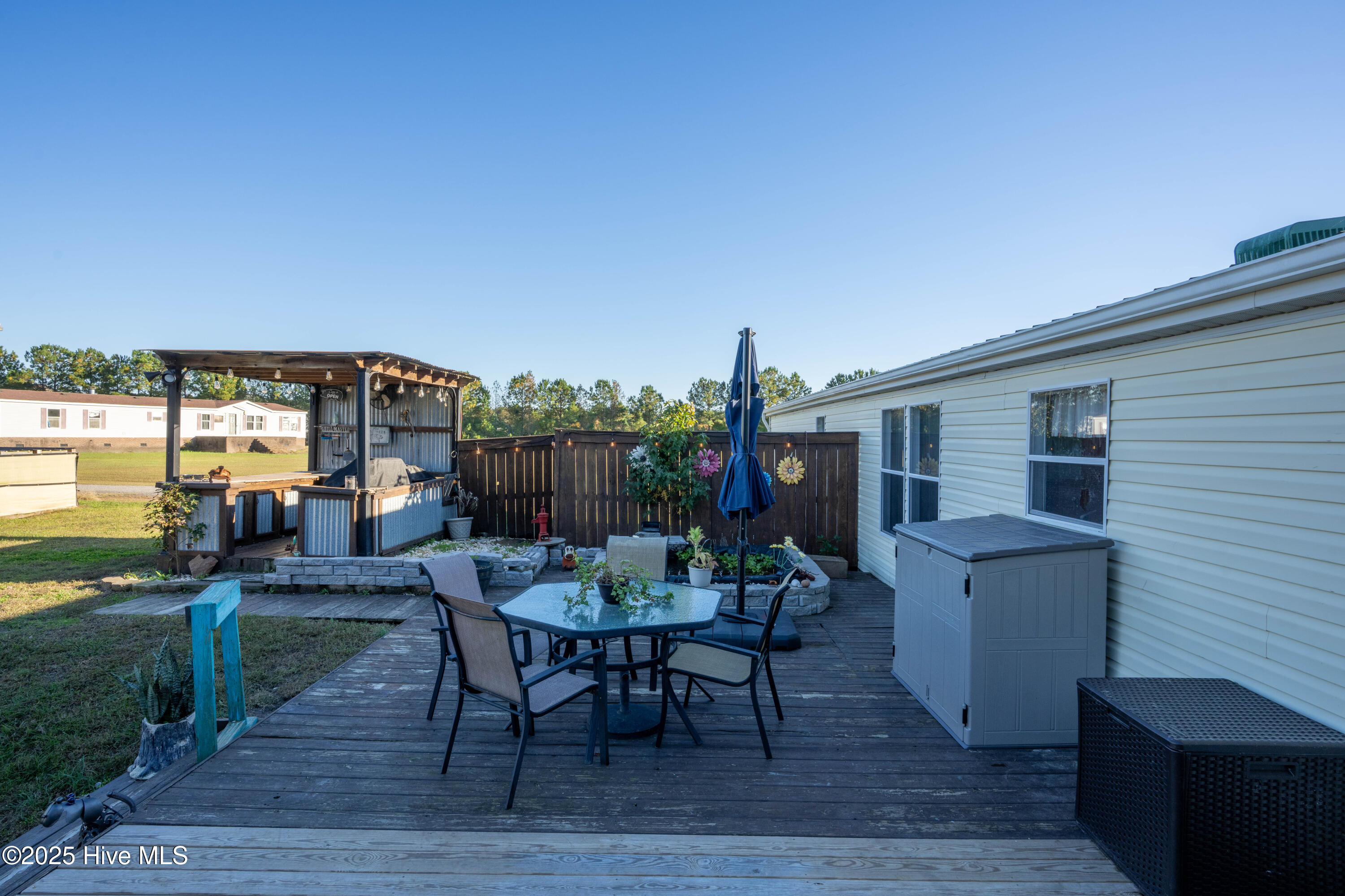 100539852 | Photo 27