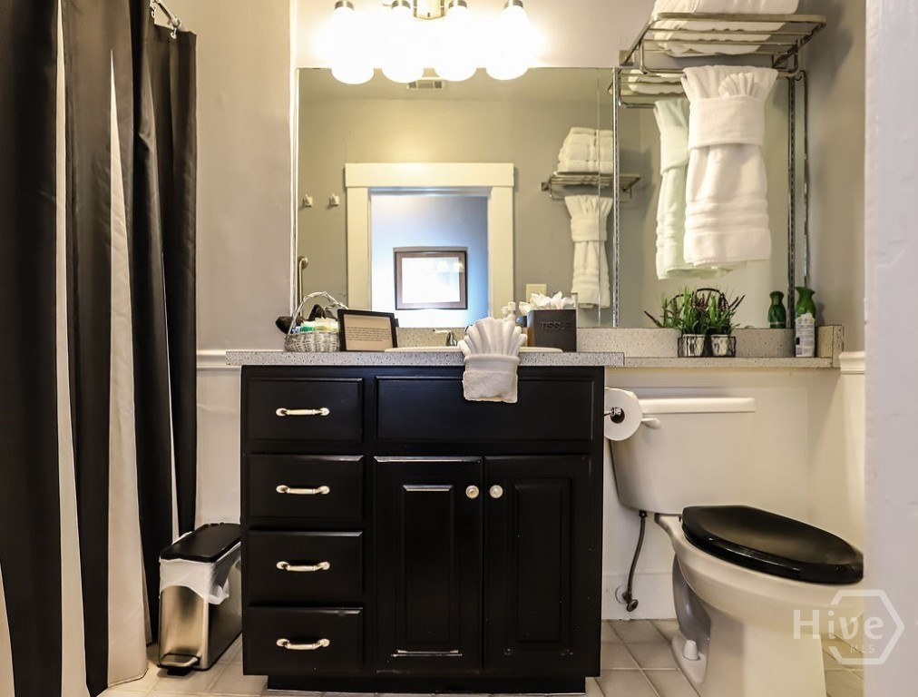 111 Lincoln Street, #1B, Savannah, GA 31401 Listing Photo  33