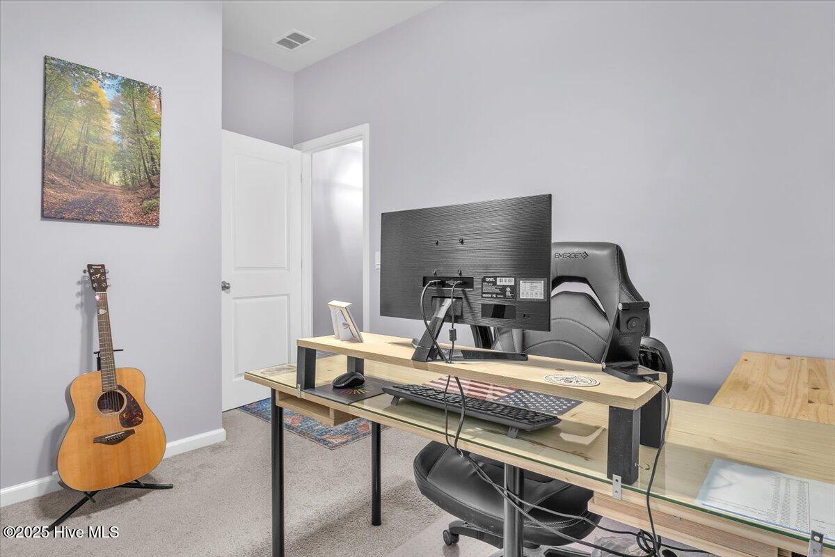 100539995 | Photo 43