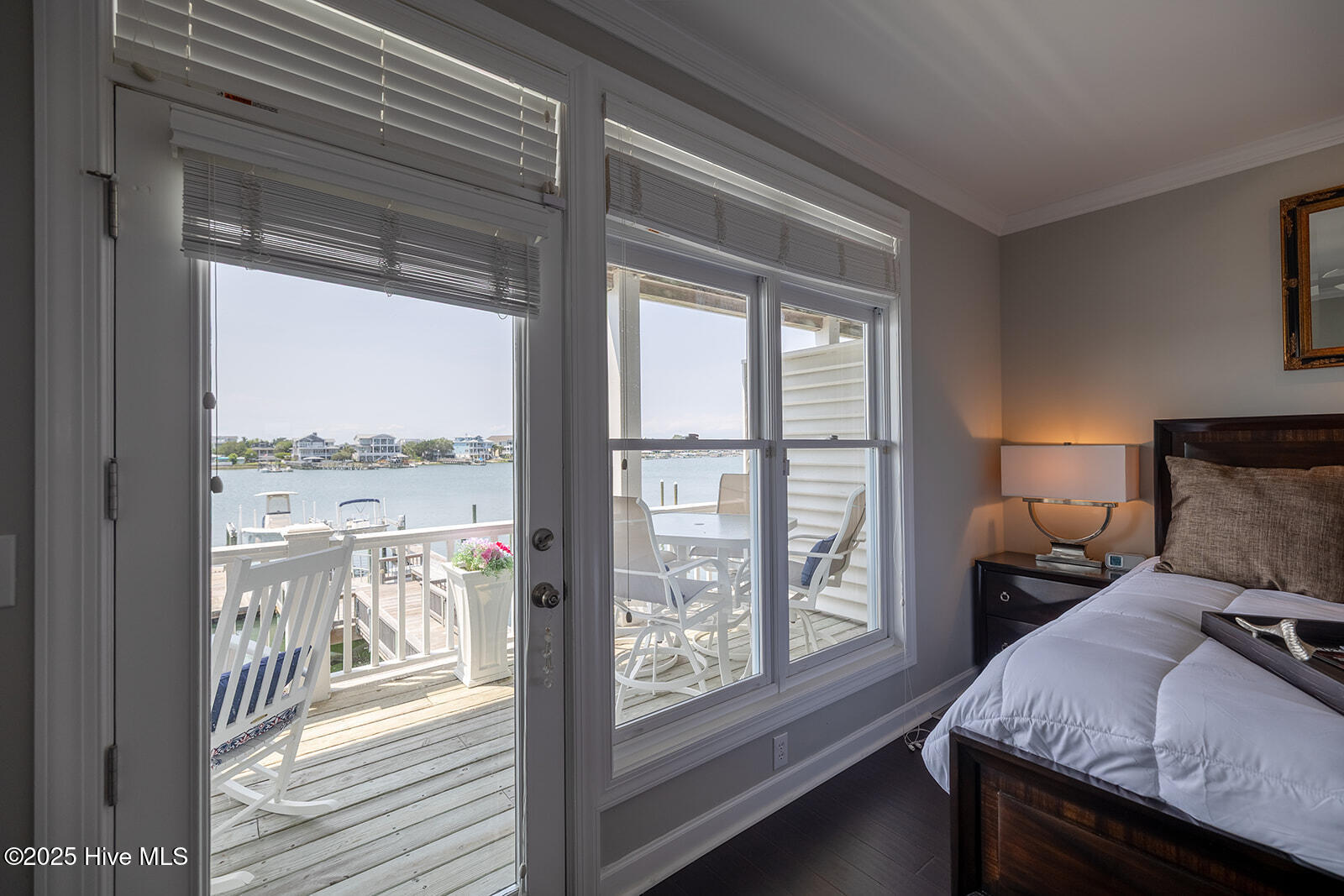 100564754 | Photo 21