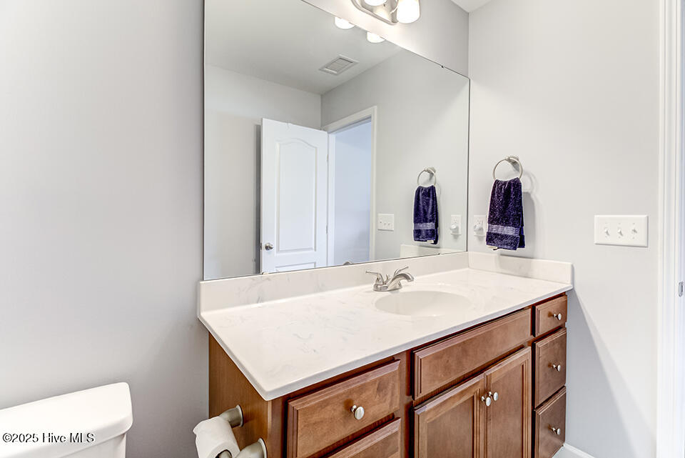 1086 Bridgeport Way, Leland, NC 28451 – photo 17: Owner Bath