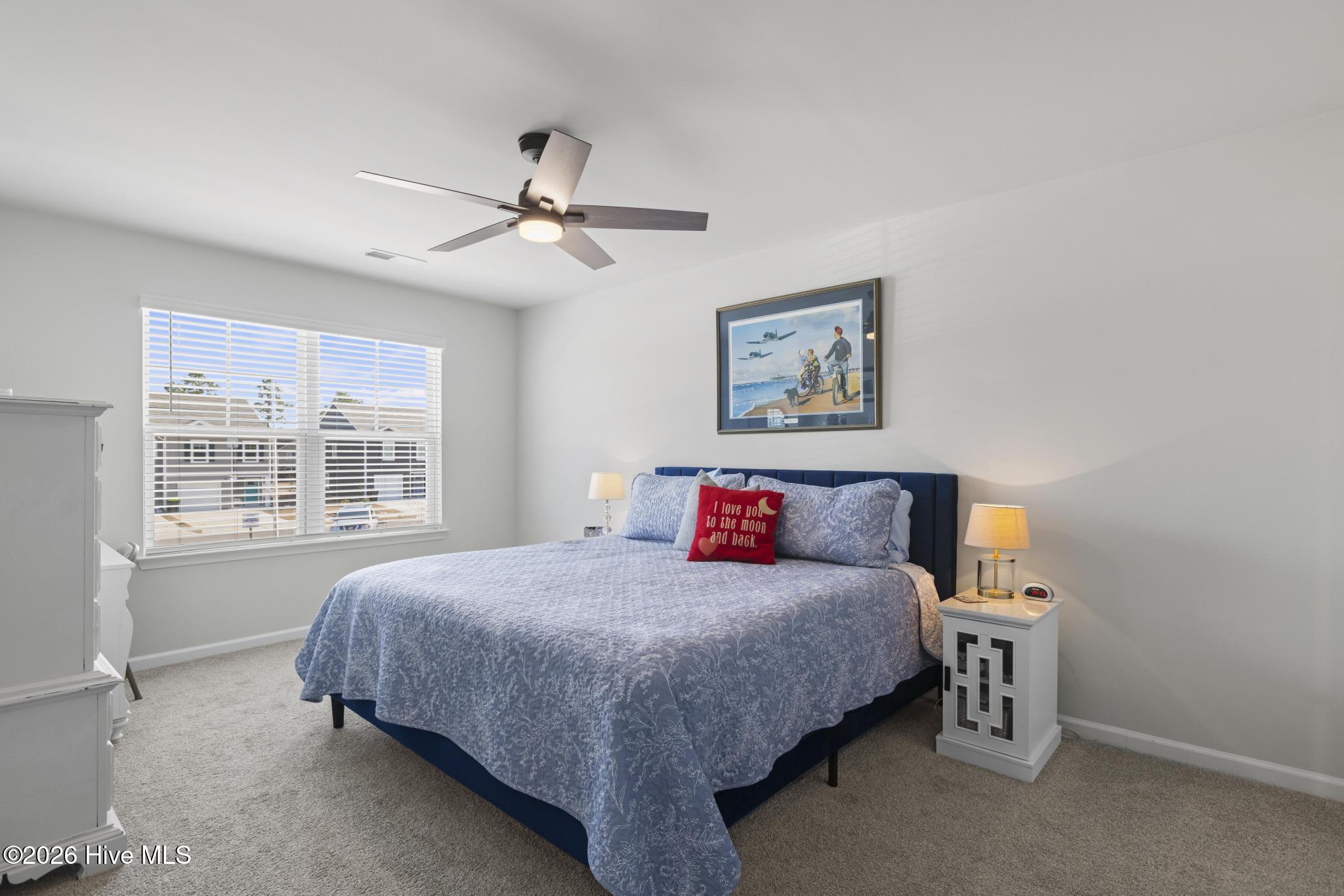 100554269 | Photo 20