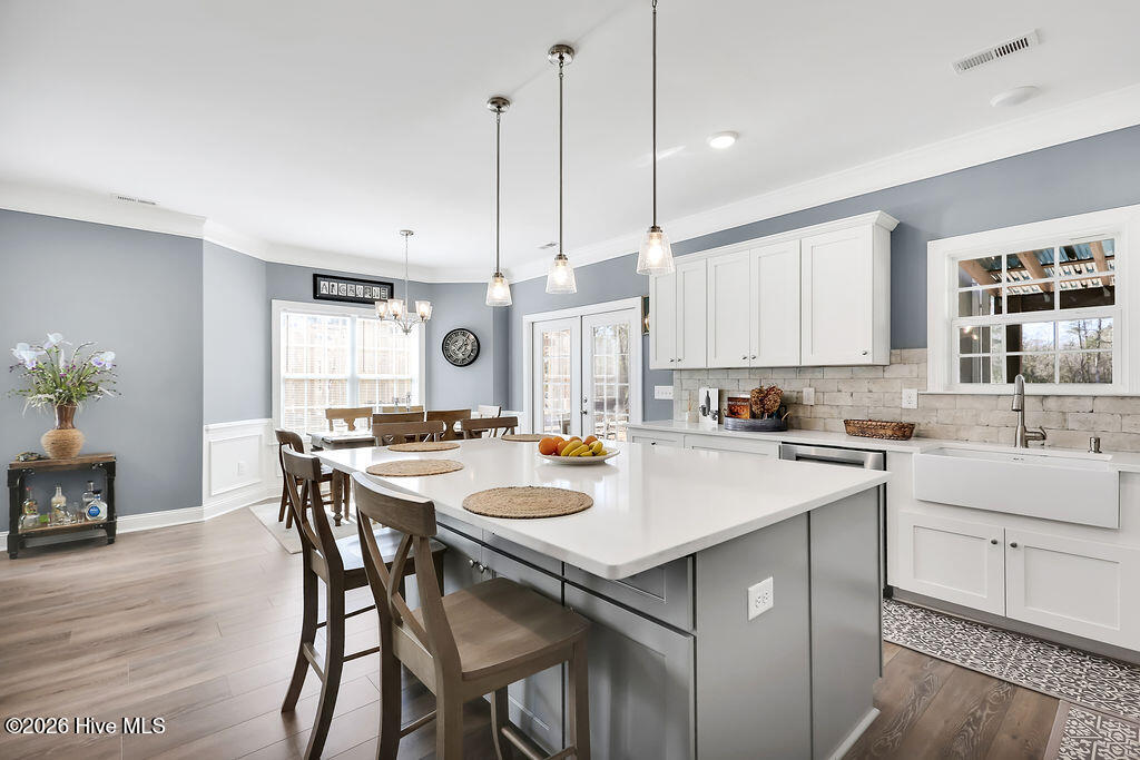 100548902 | Photo 10