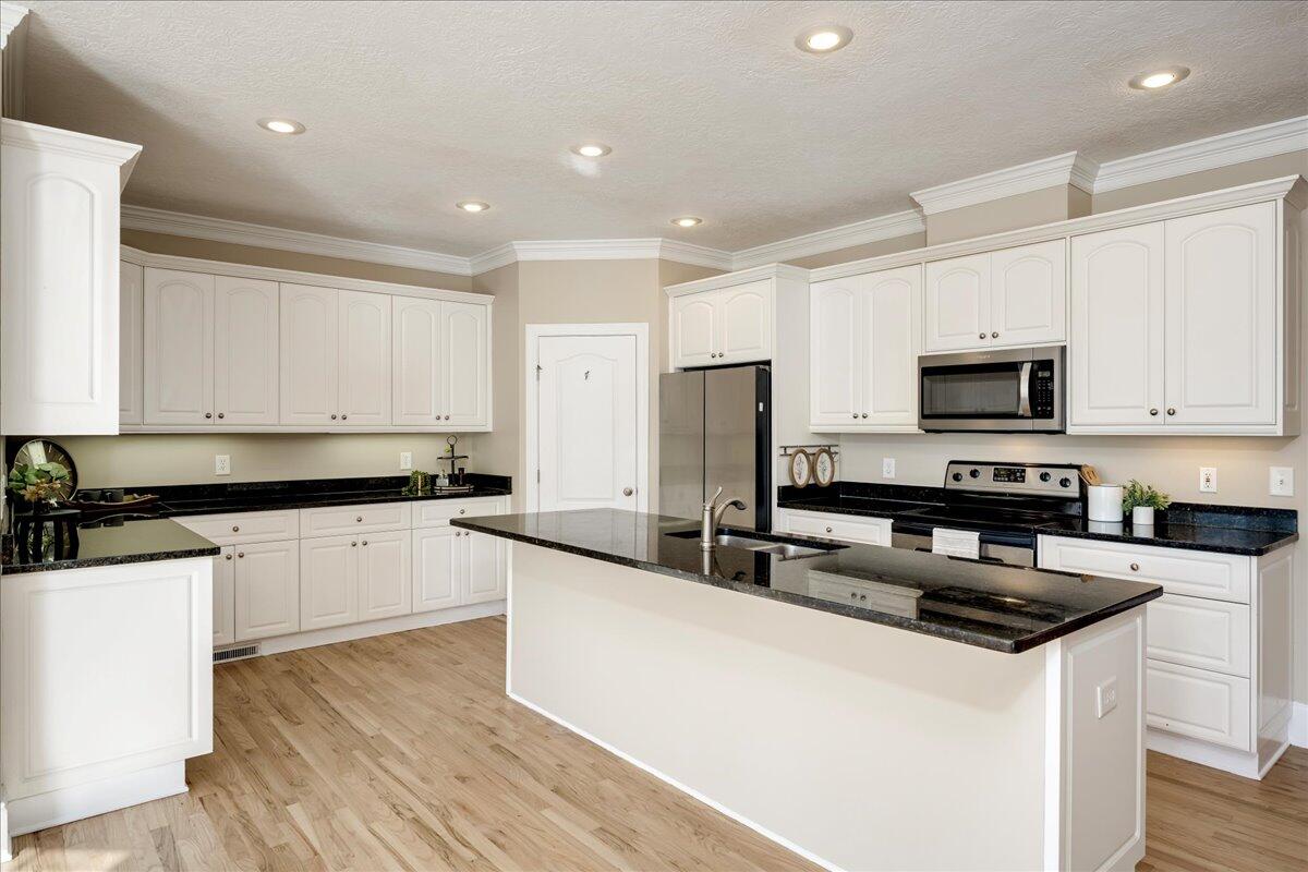 619 Burgamy Pass, Grovetown, GA, 30813