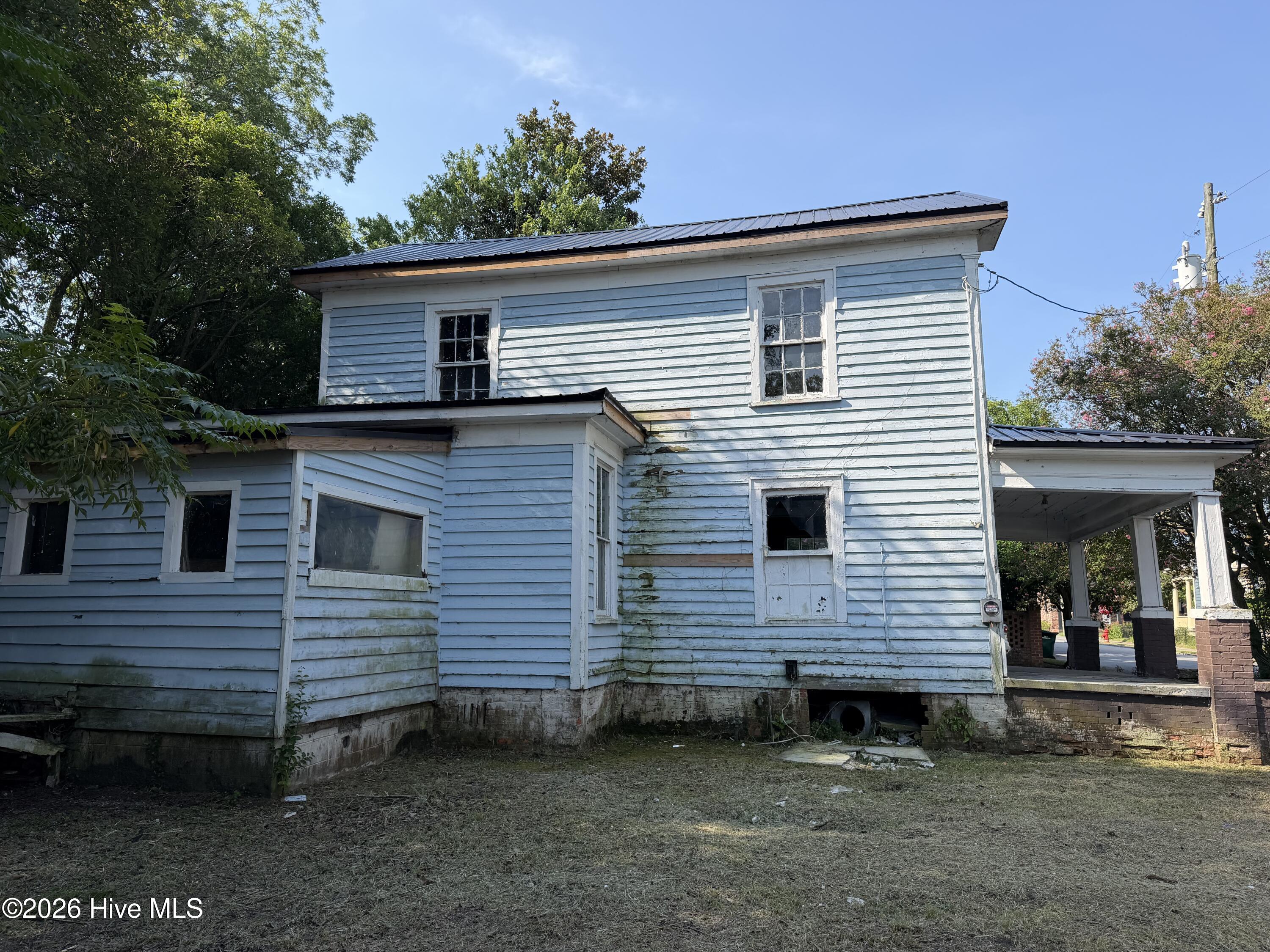 2nd image of 207 N Pierce St, Washington, NC 27889 | MLS# 100596348