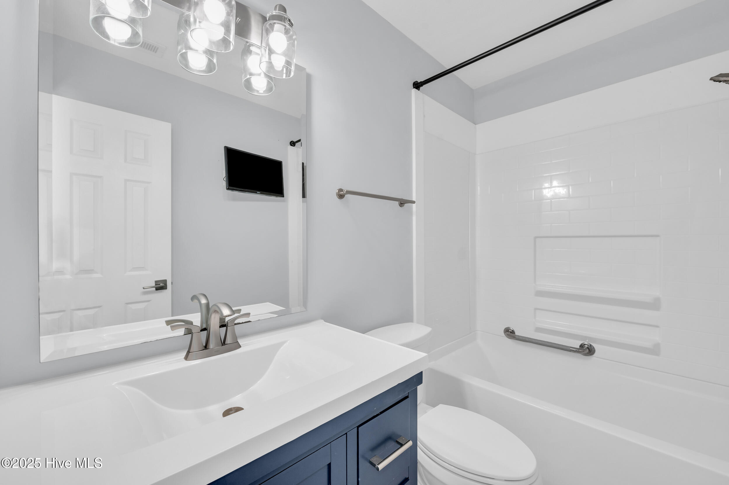 100535250 | Photo 23