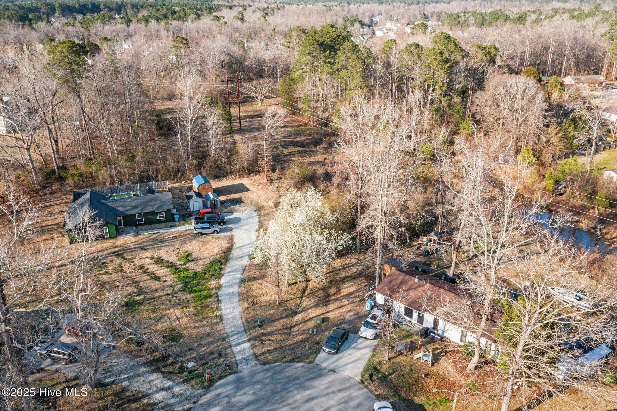 100261065 | Photo 10