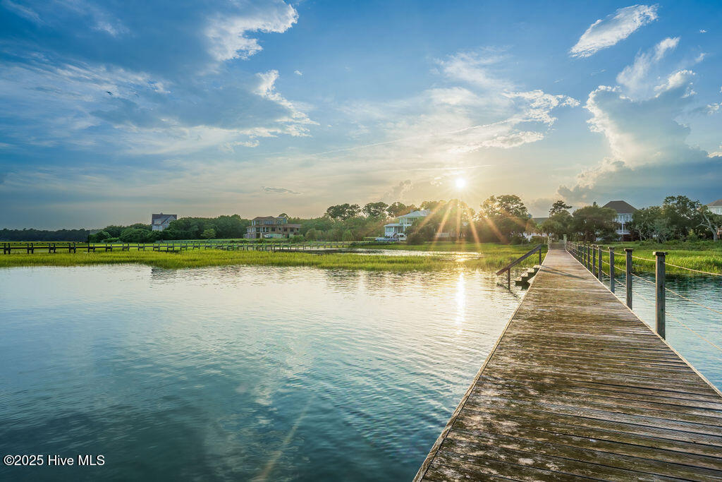 100521918 | Photo 12