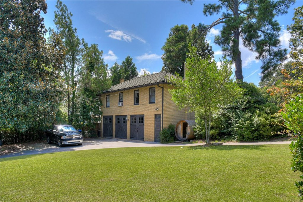 Carriage House and back yard