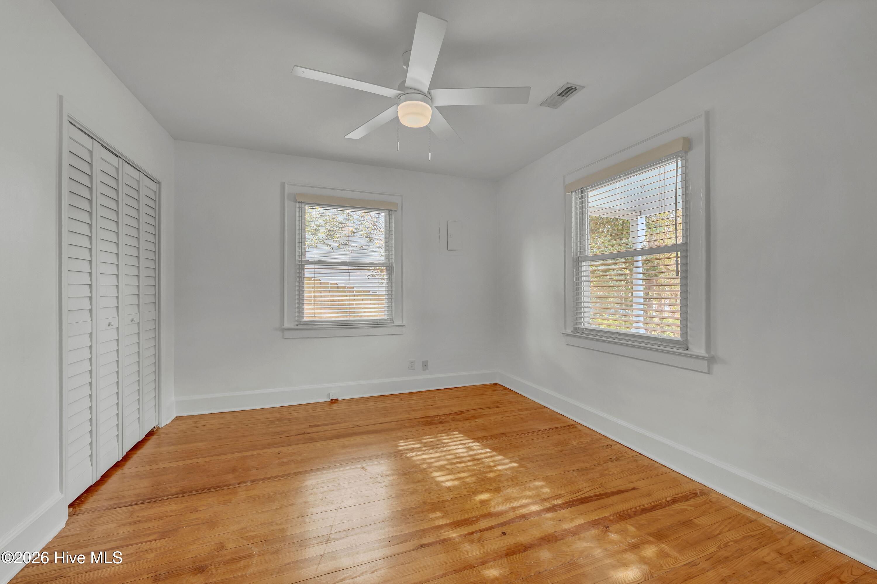 100555694 | Photo 22