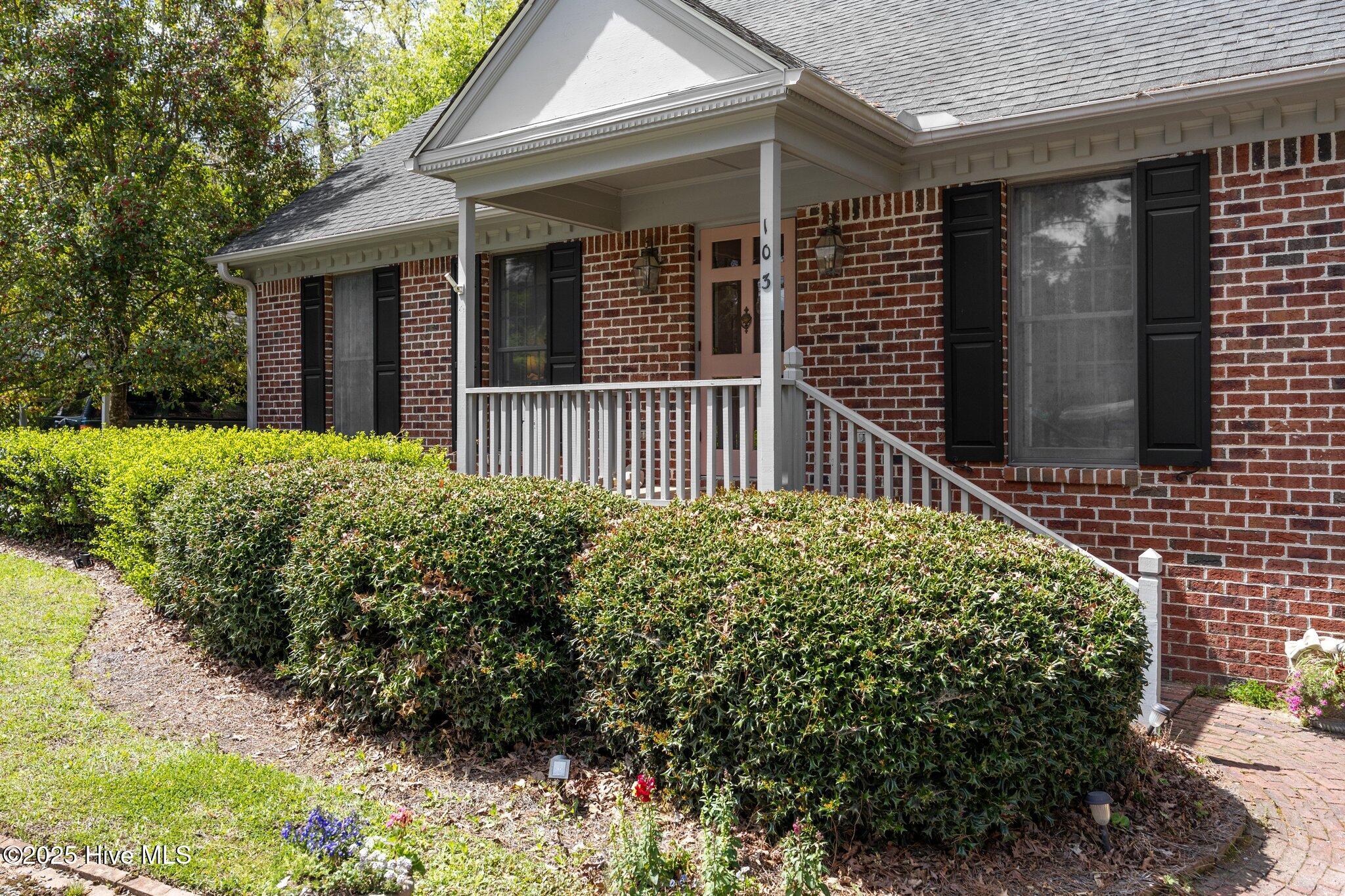 103 Camelia Drive, Washington, NC, 27889