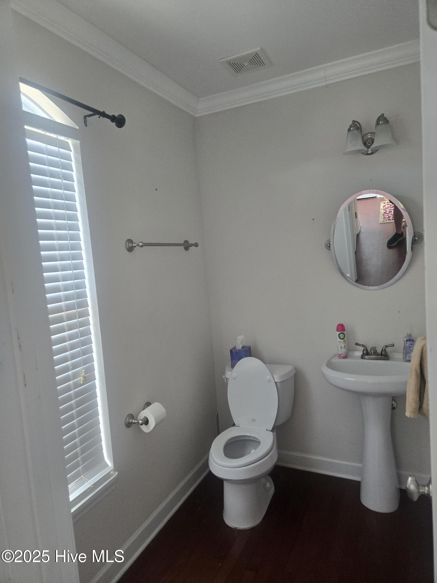 100517924 | Photo 12