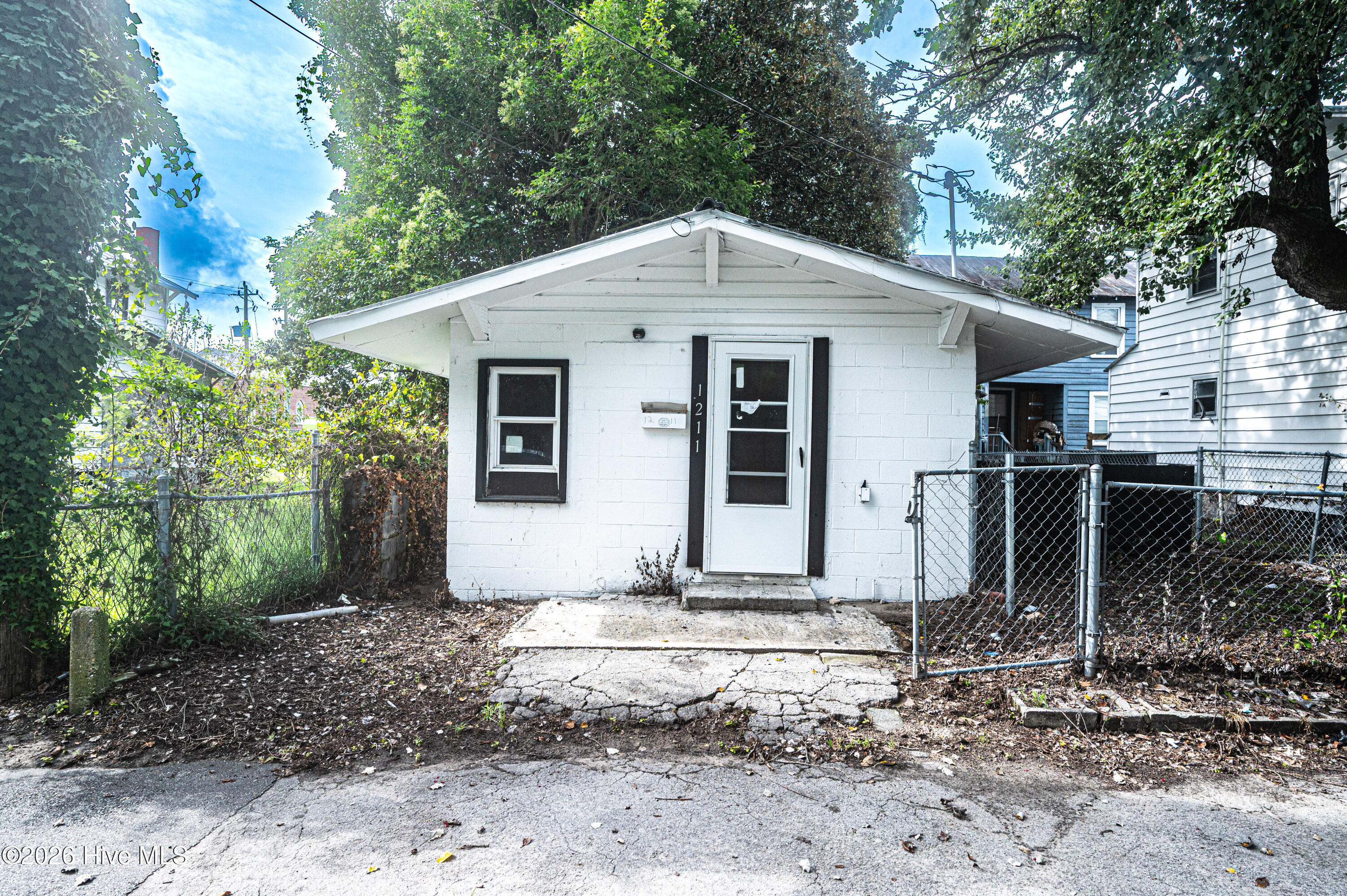 1211 Bay, New Bern, North Carolina, 1 Bedroom Bedrooms, 1 Room Rooms,1 BathroomBathrooms,Single family residence,For sale,Bay,100607986