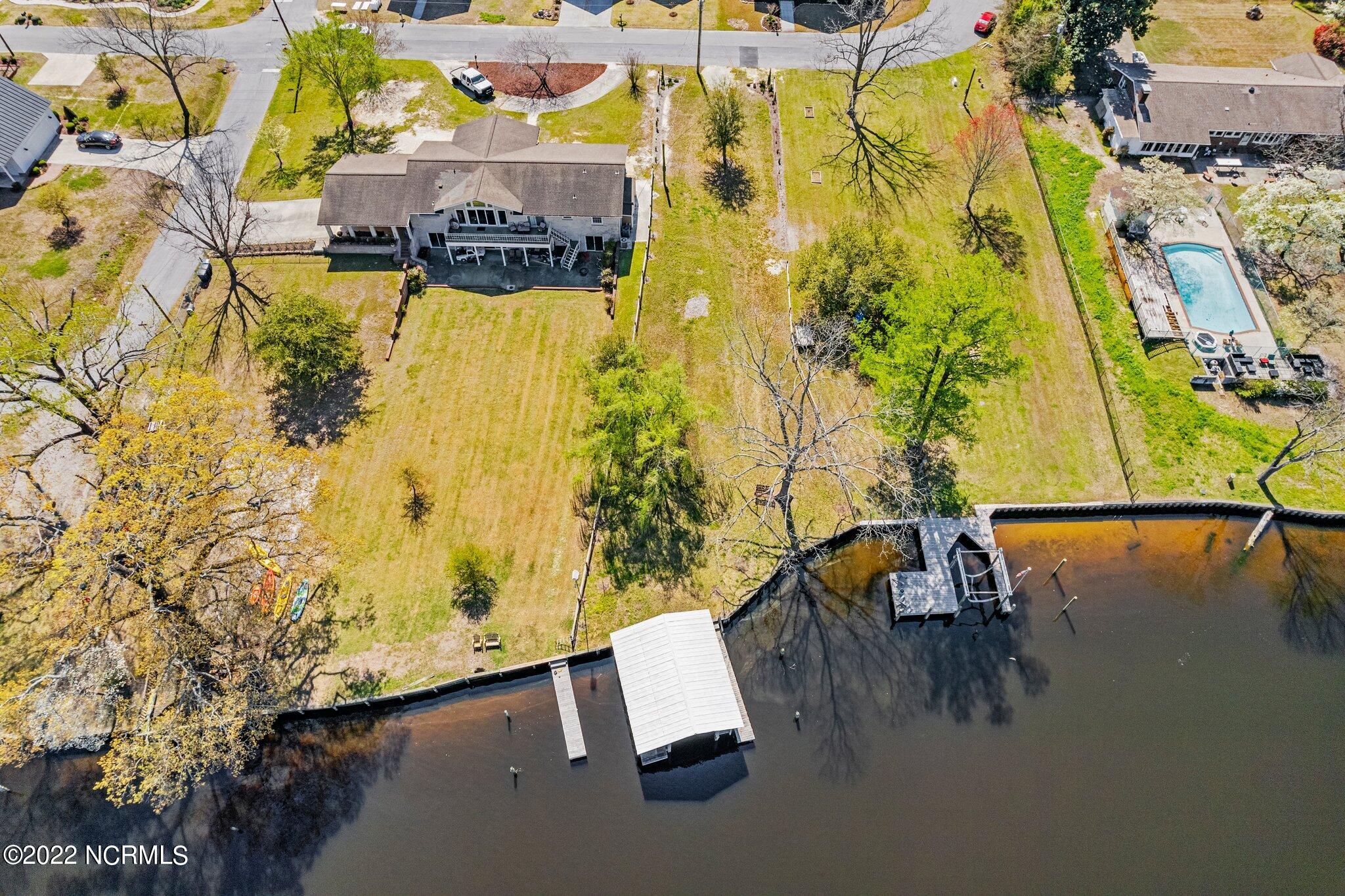 100318441 | Photo 20