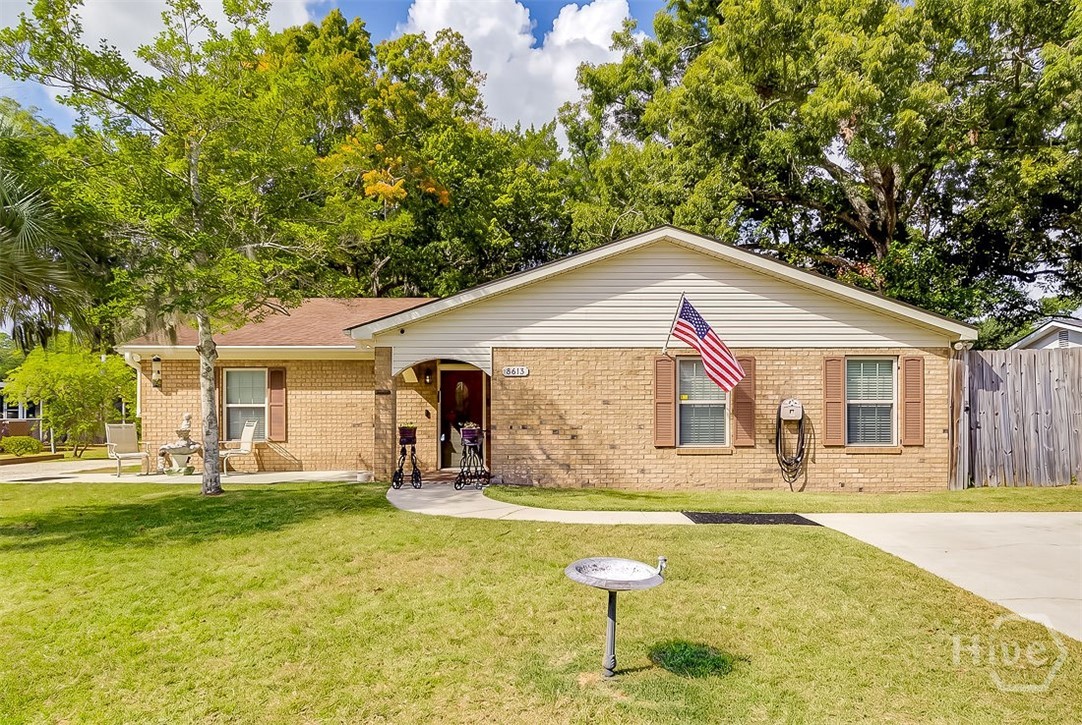 Photo 1 of Single family home for sale at 8613 Cresthill Ave, Savannah, GA 31406 | MLS# SA367221 | Listing updated on 2026-10-28