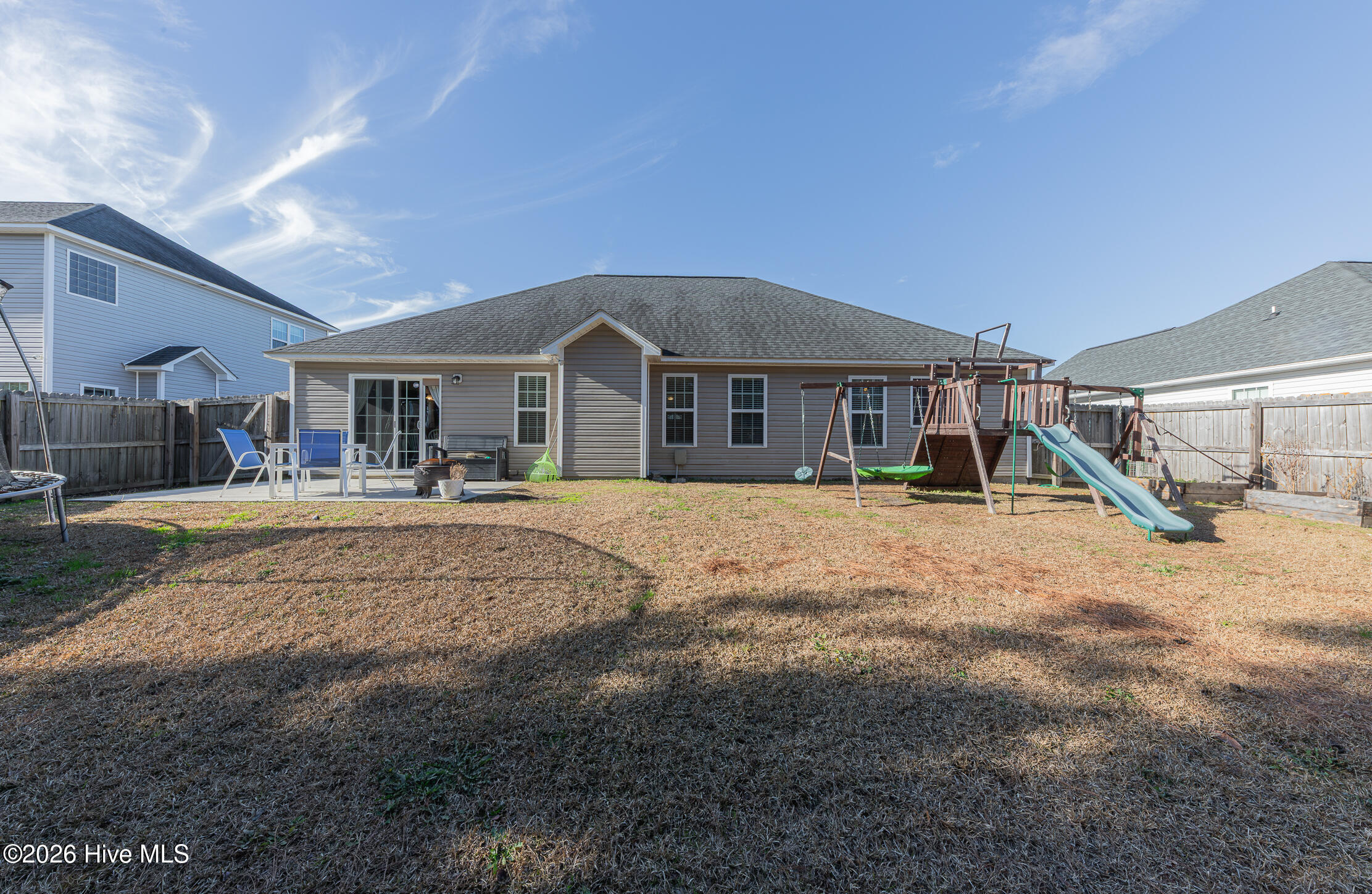 100558086 | Photo 34