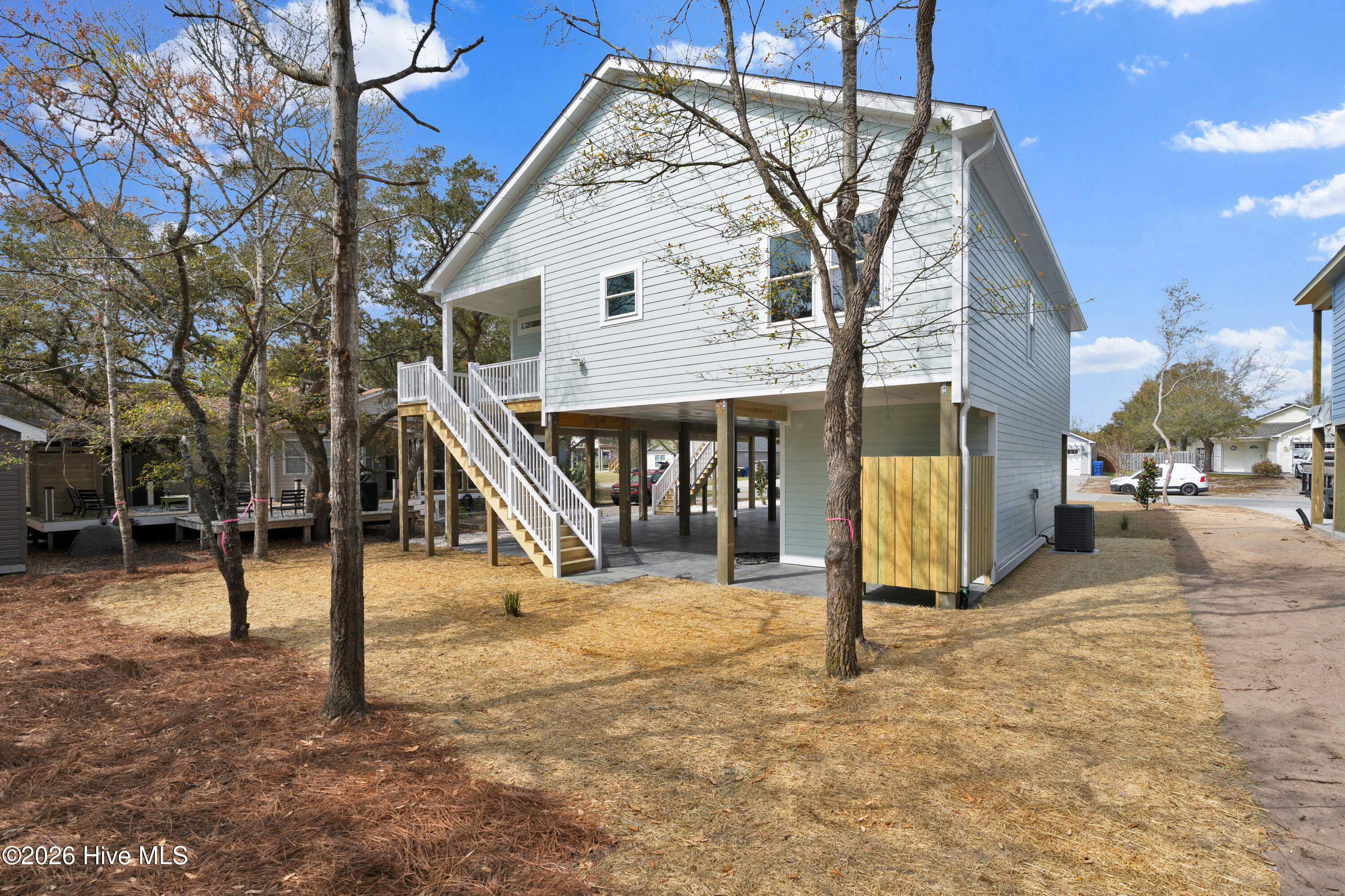 100564696 | Photo 33