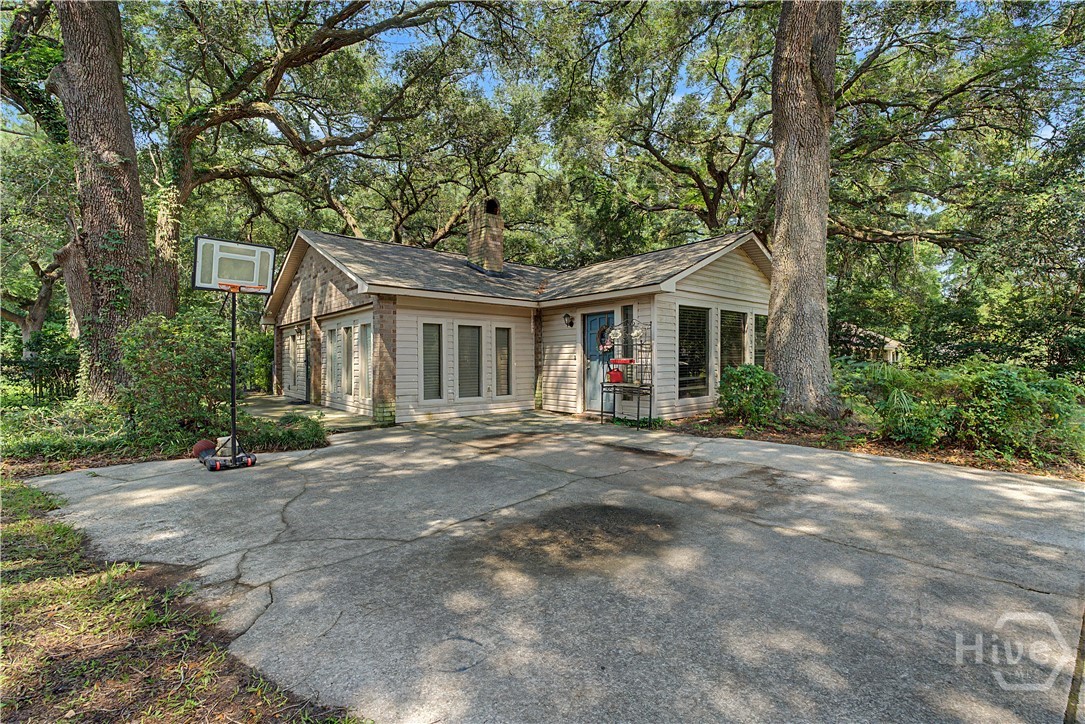 2nd image of 295 Kelly Davis Rd, Richmond Hill, GA 31324 | MLS# SA361884