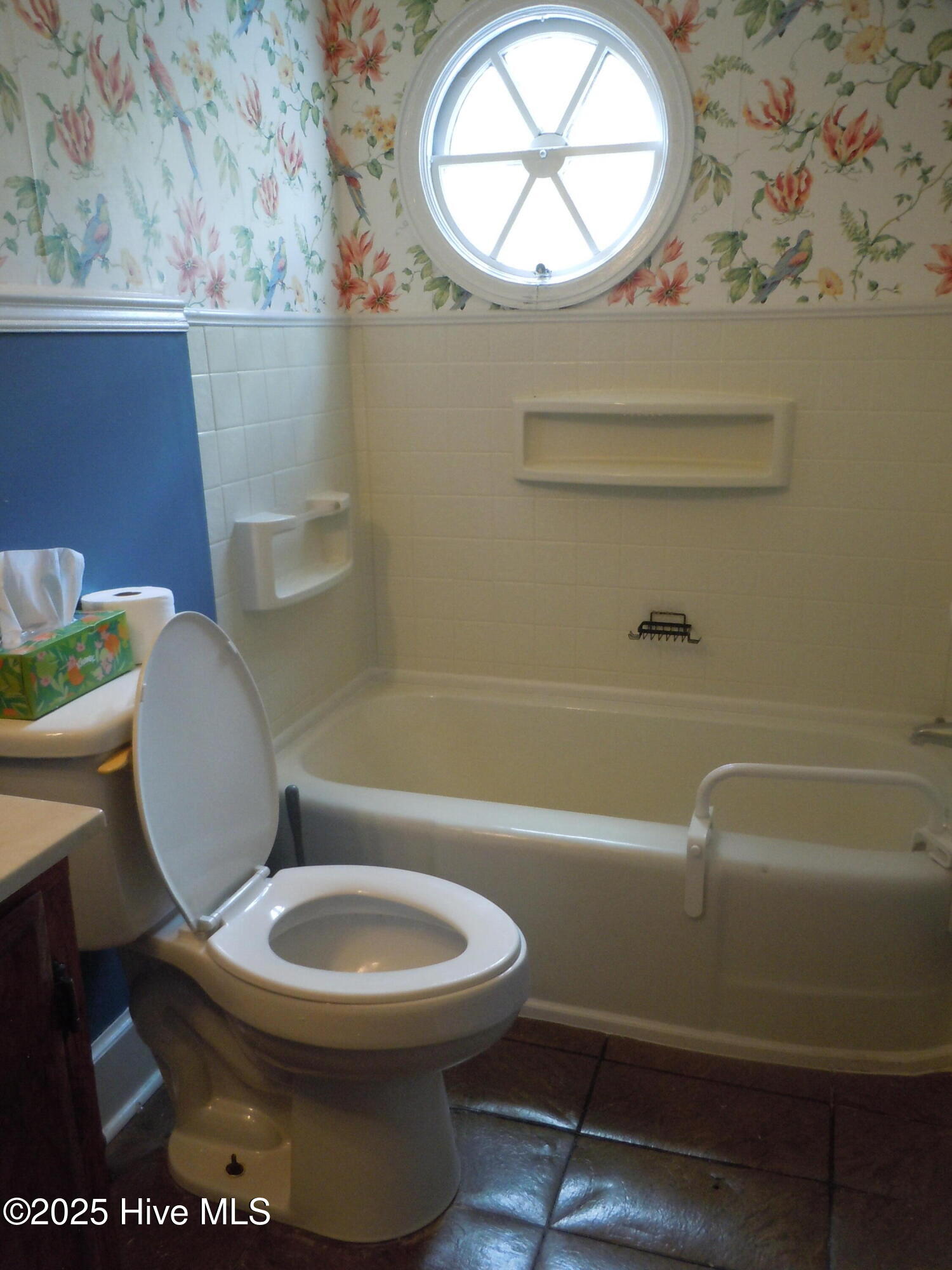 100536293 | Photo 39