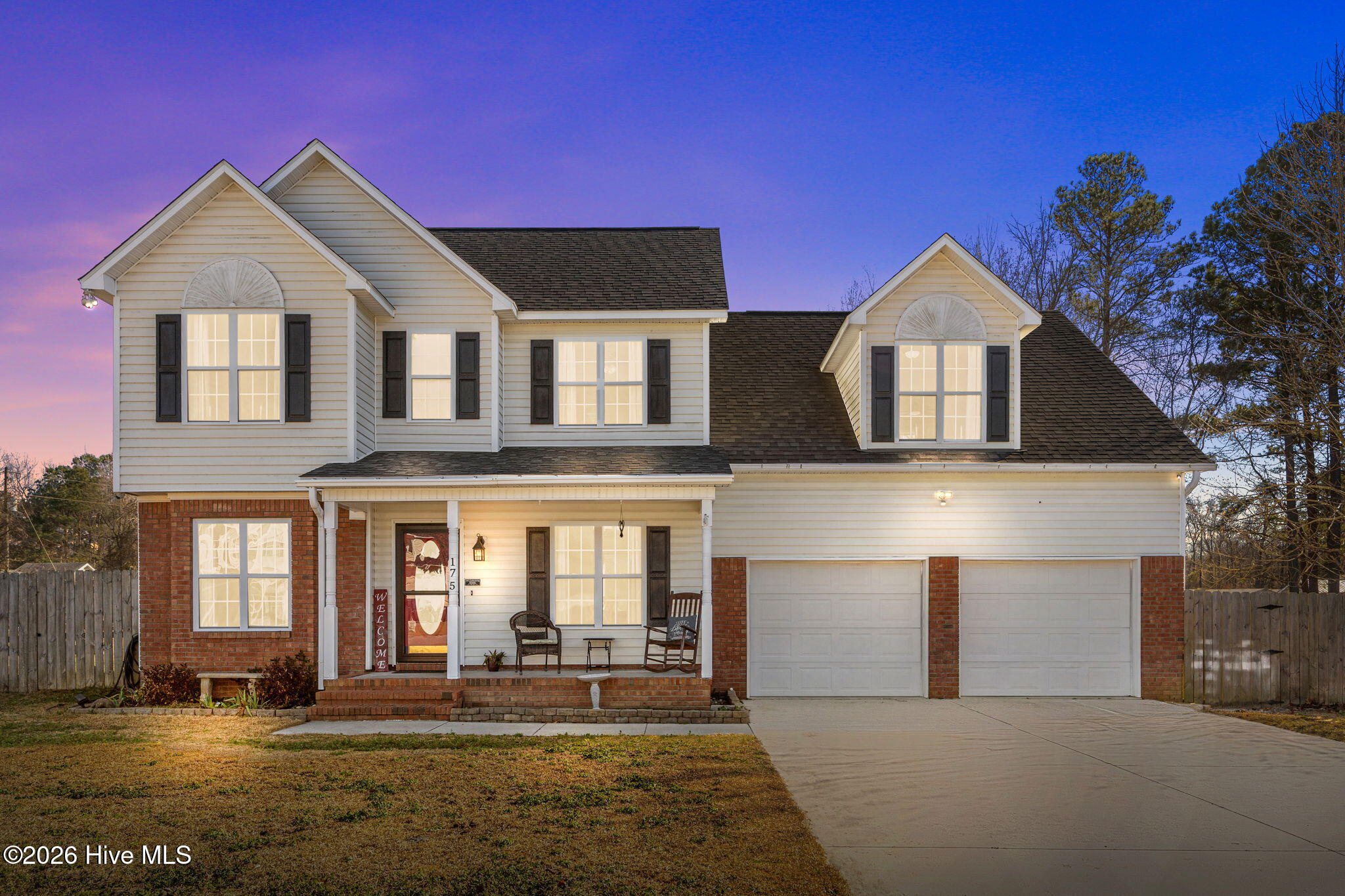 100549492 | Photo 47