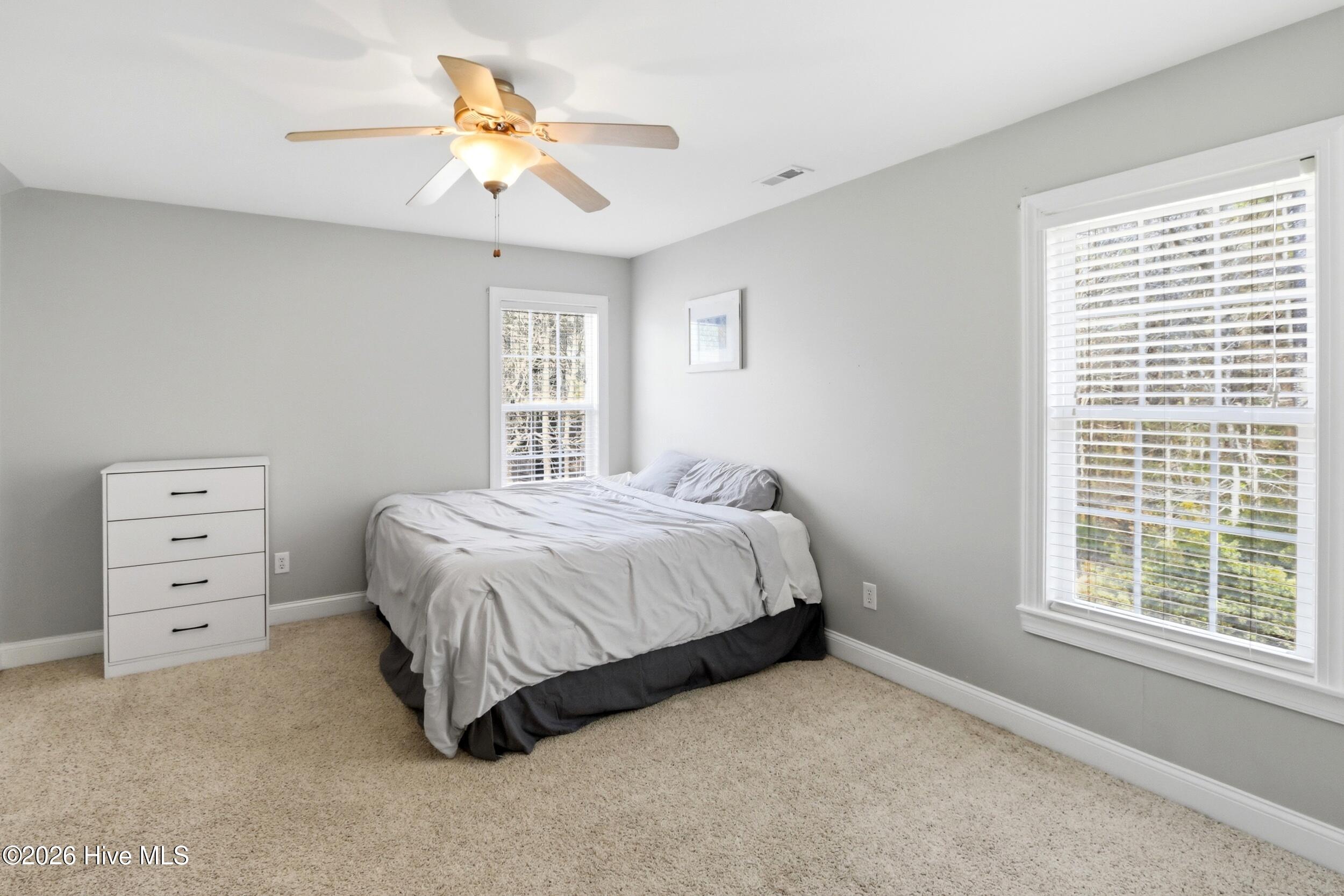 100538724 | Photo 19