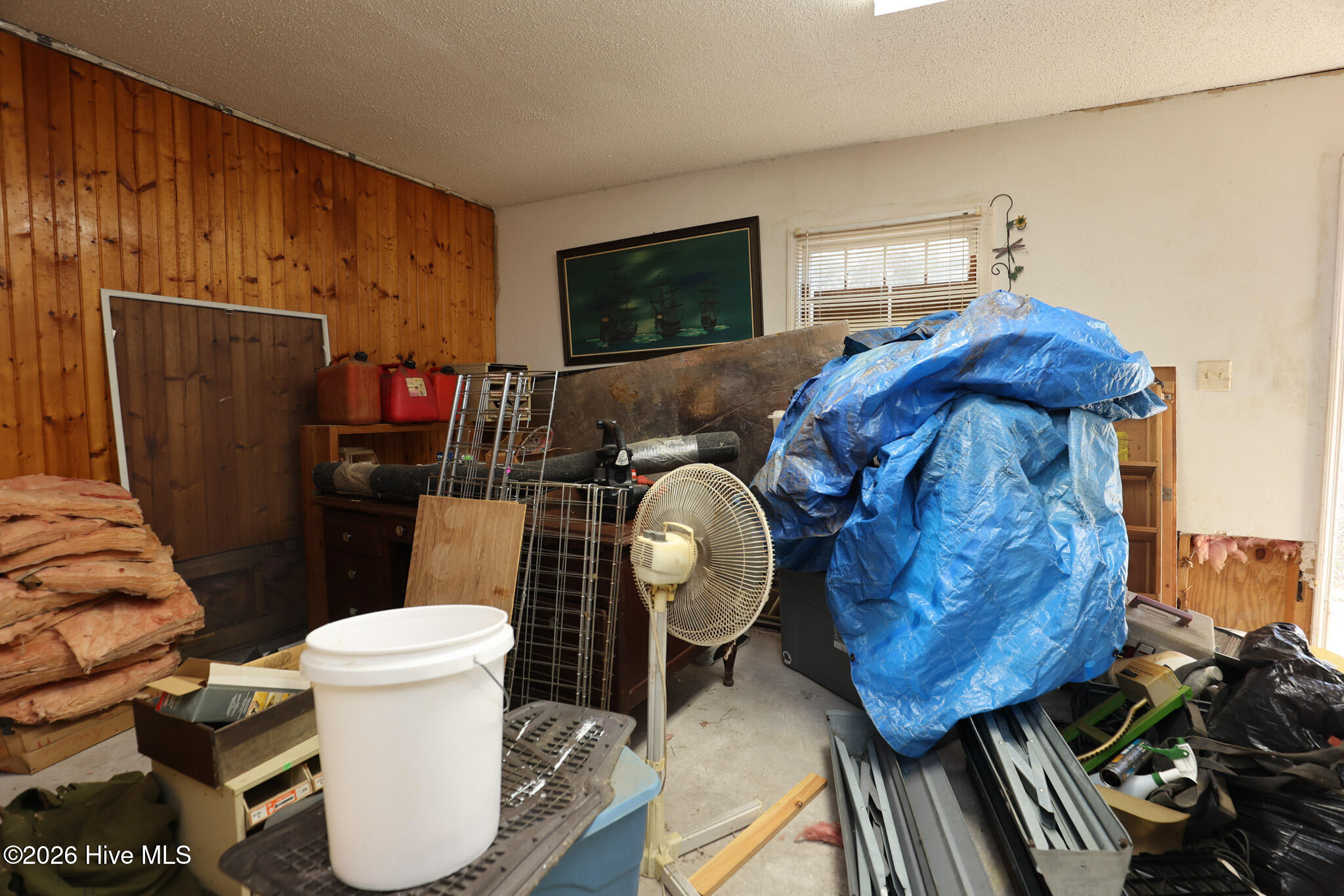 100550482 | Photo 53