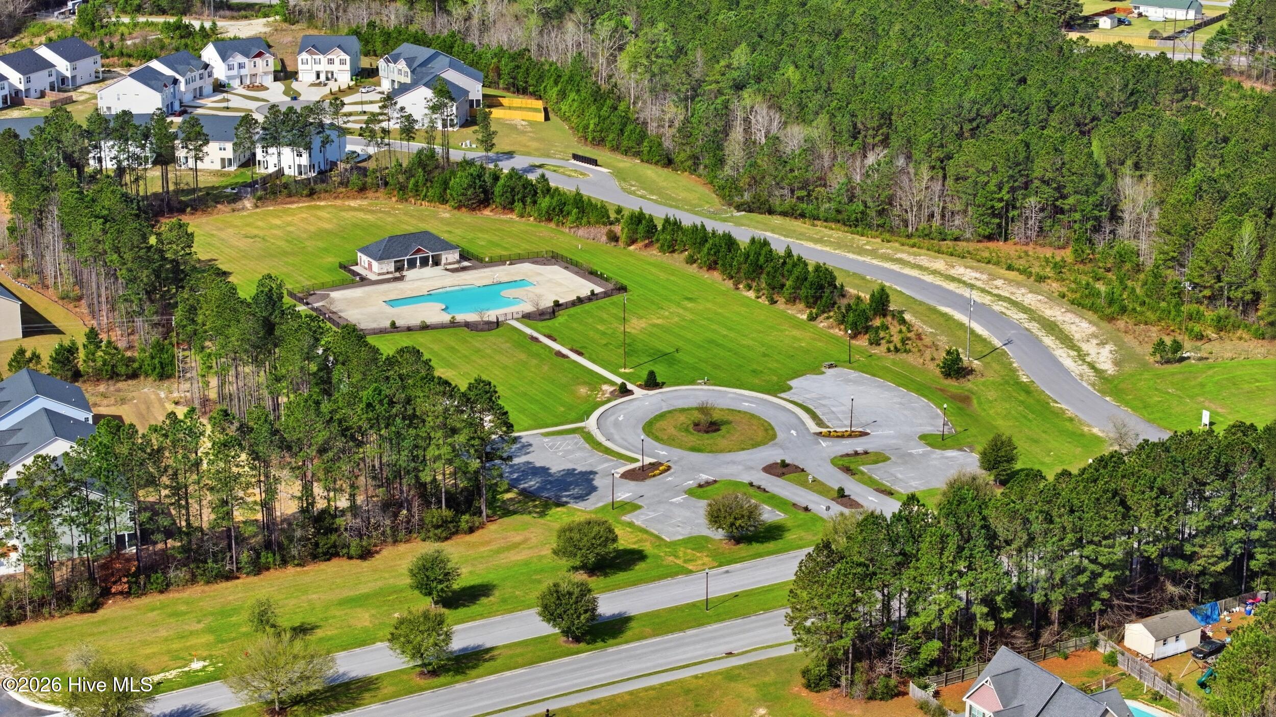 100567654 | Photo 28