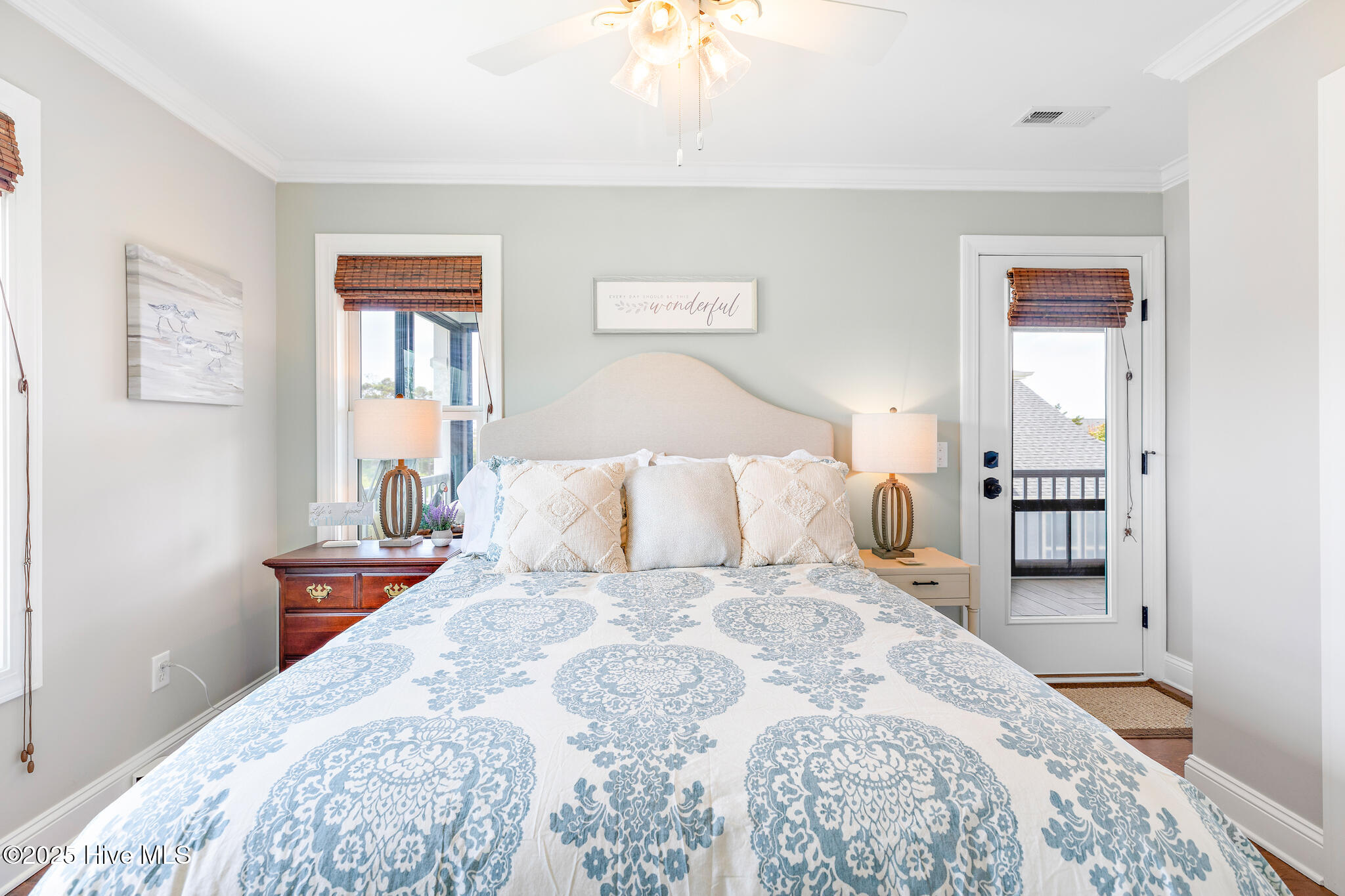 100507541 | Photo 79