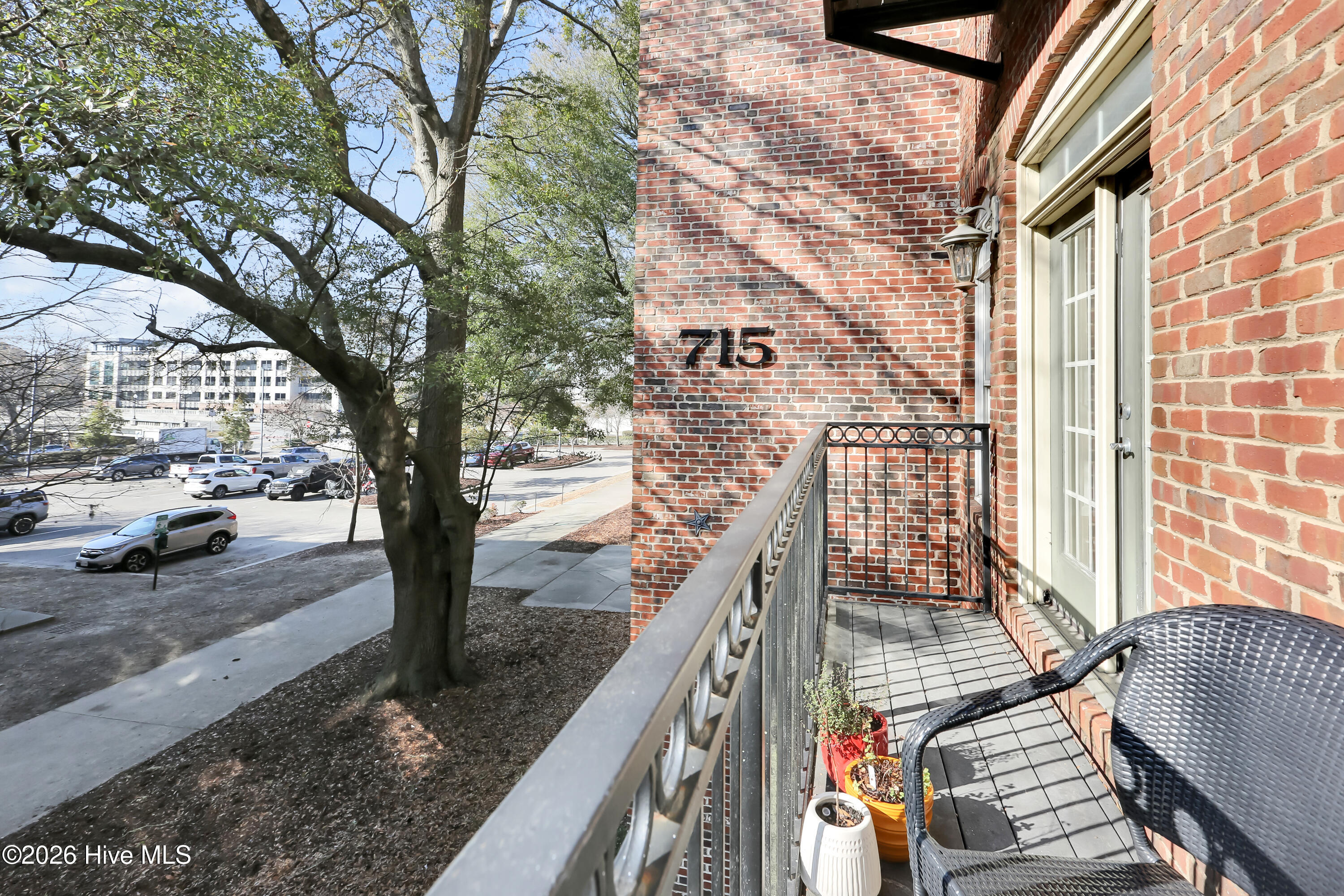 100553344 | Photo 30