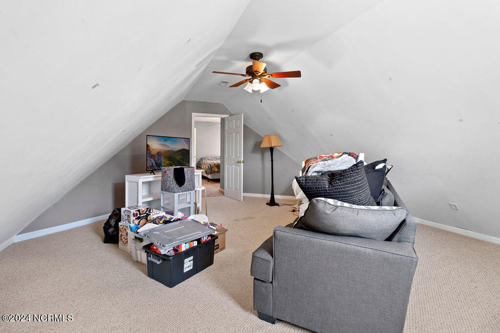 100560006 | Photo 30