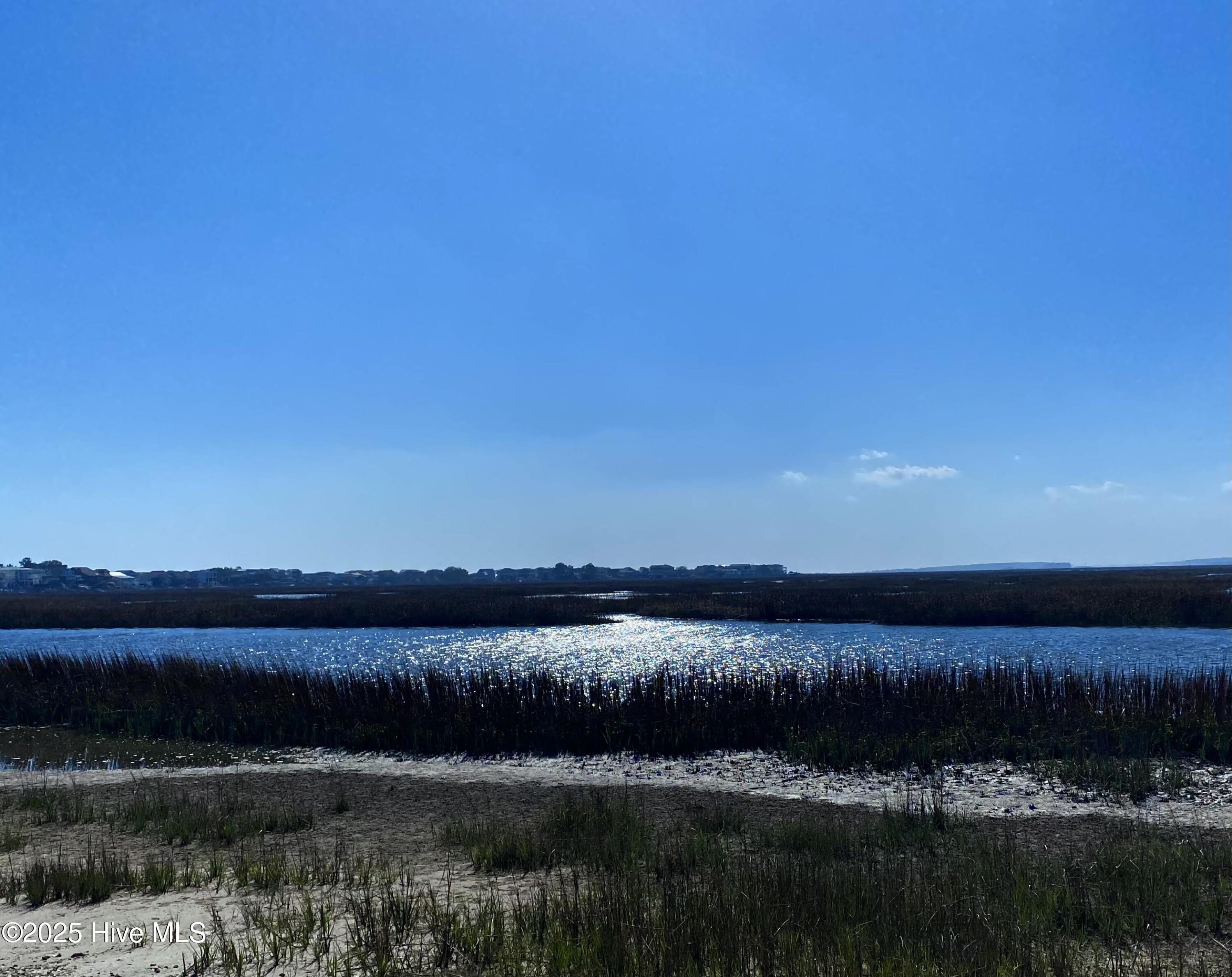 100520456 | Photo 35