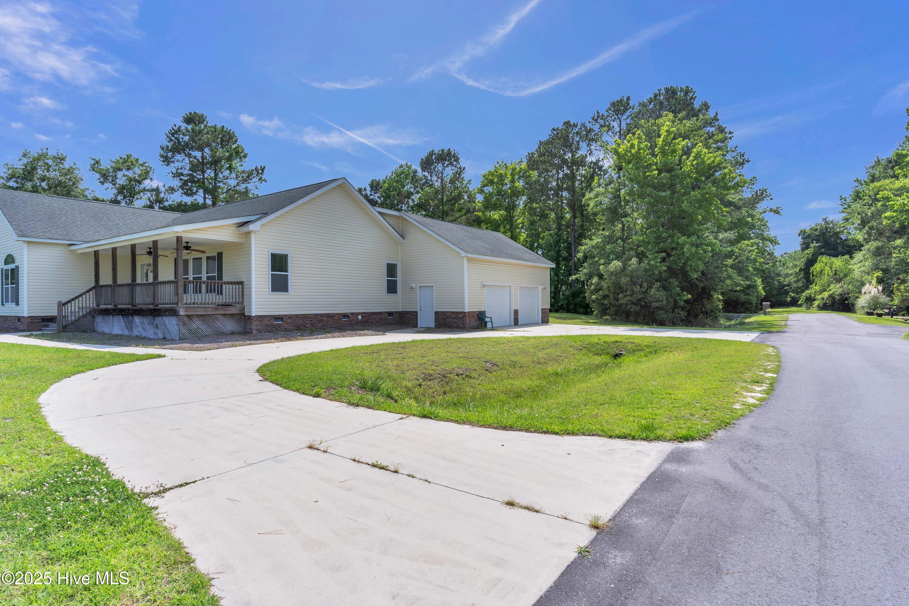105 Scotch Bonnet Way, Hampstead, NC 28443 – photo 4: 105 scotch bonnet way00004