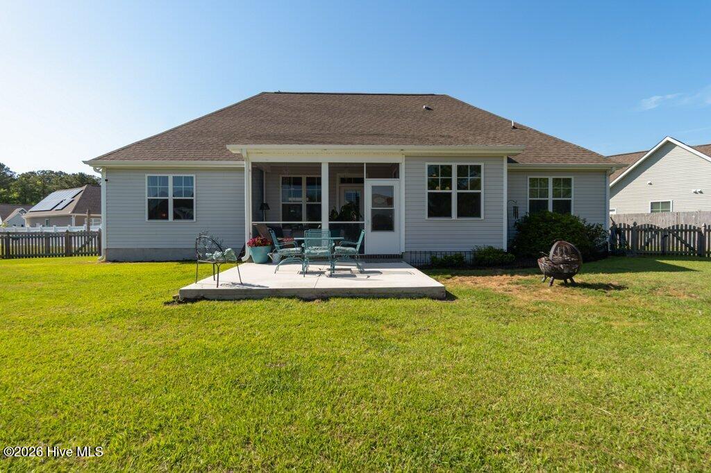 100569625 | Photo 45