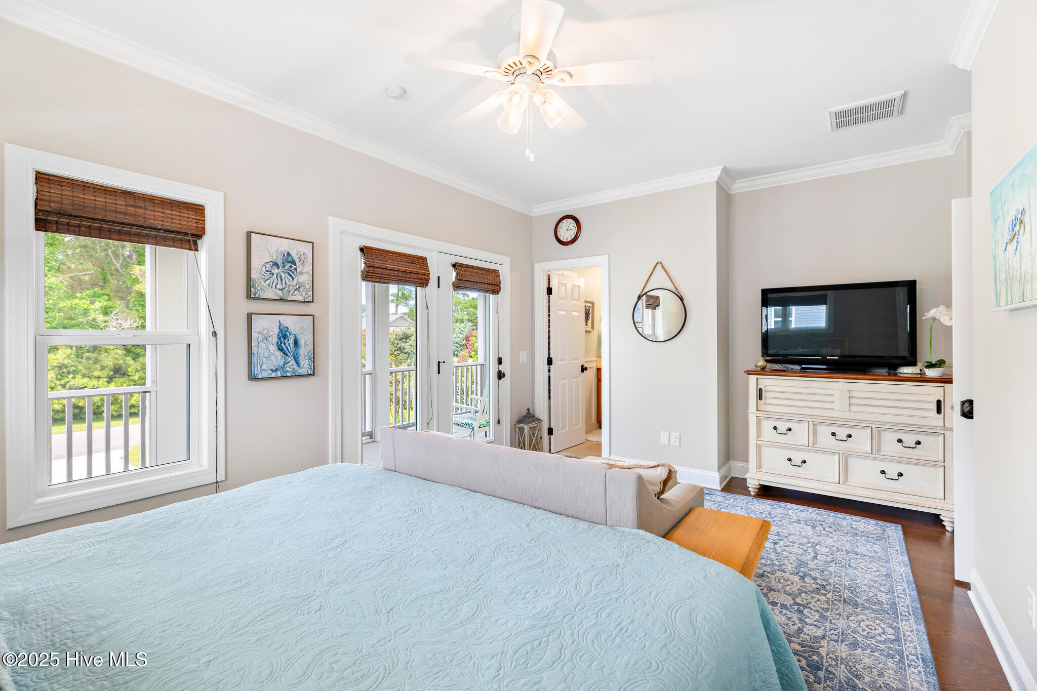 100507541 | Photo 58