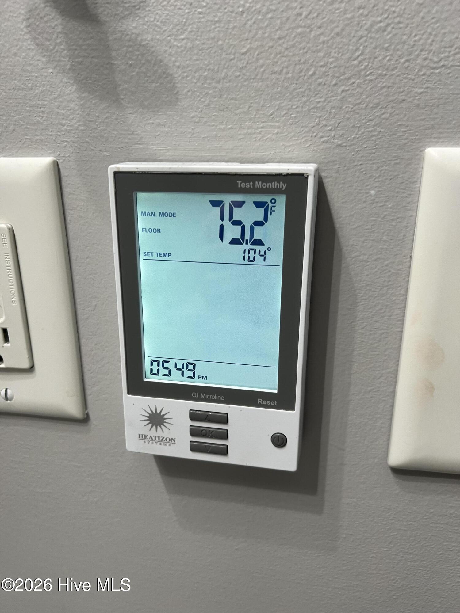 100565010 | Photo 27