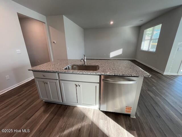 100529934 | Photo 12