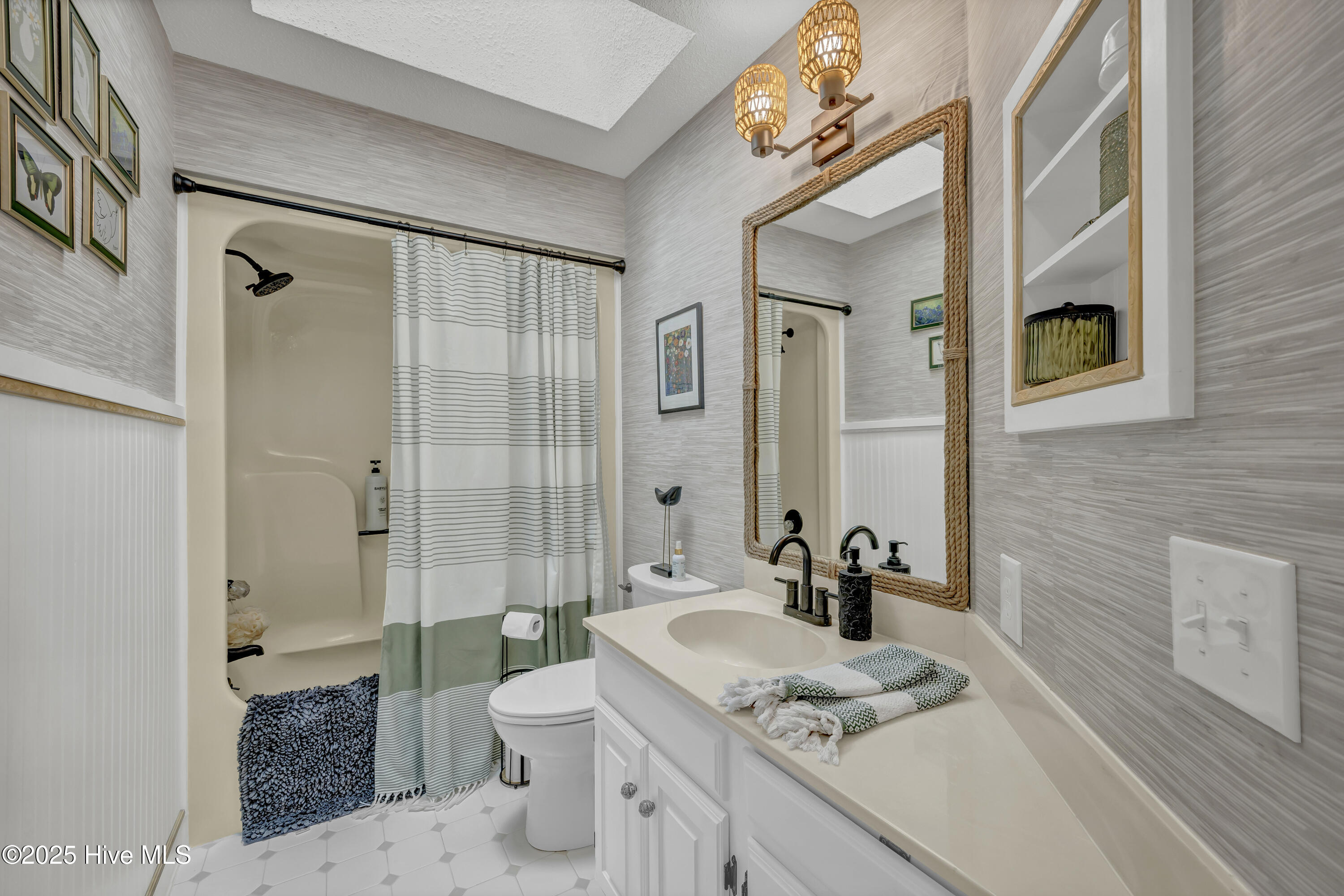 100531502 | Photo 20