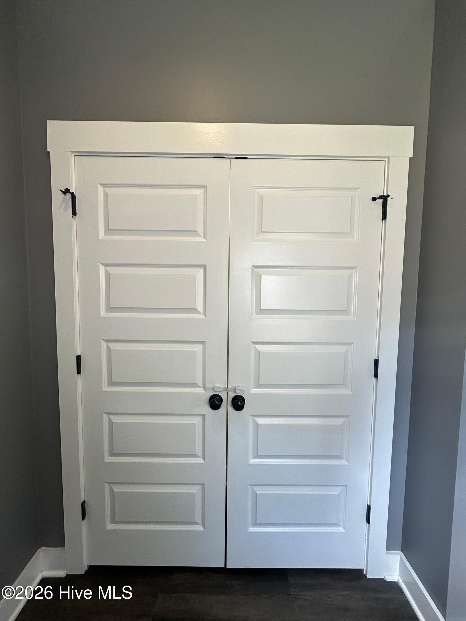 100559148 | Photo 12