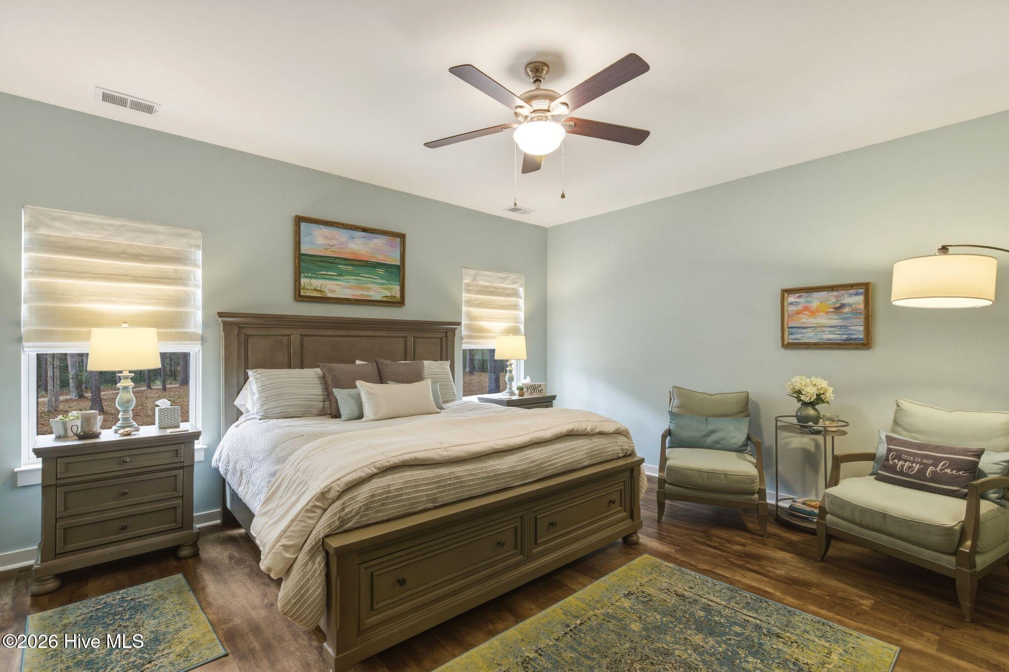 100560702 | Photo 47