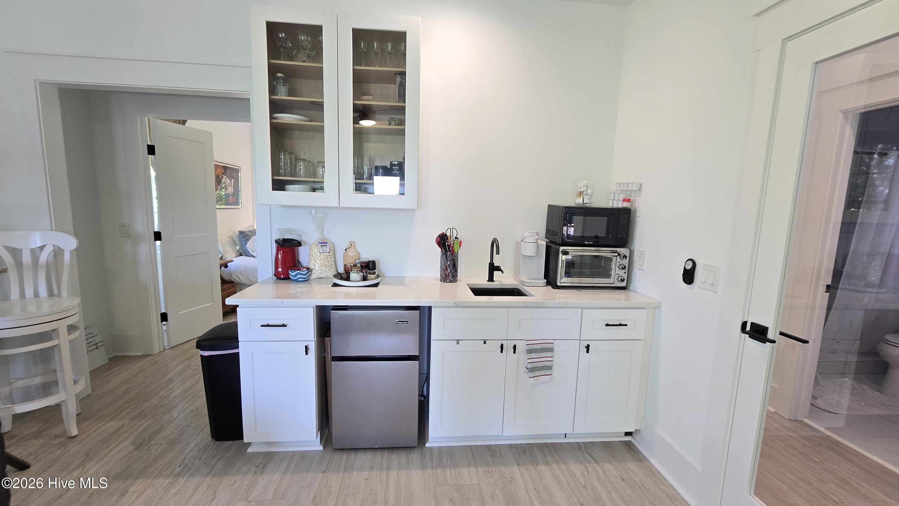 100547303 | Photo 42