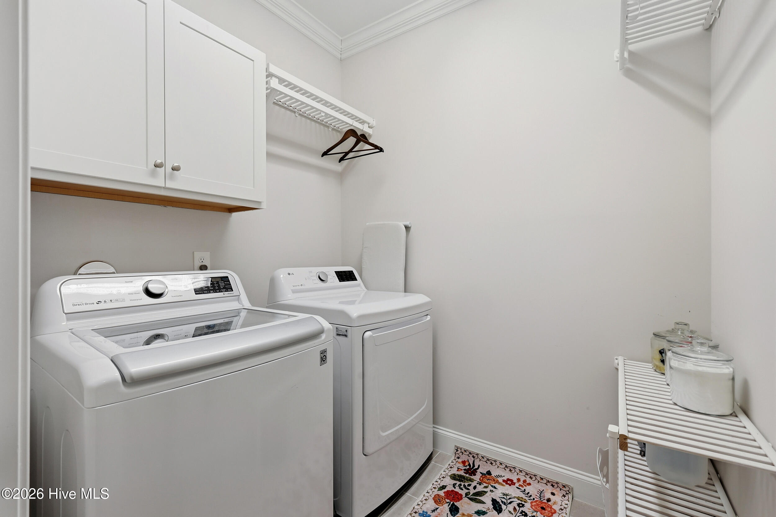 100551027 | Photo 41