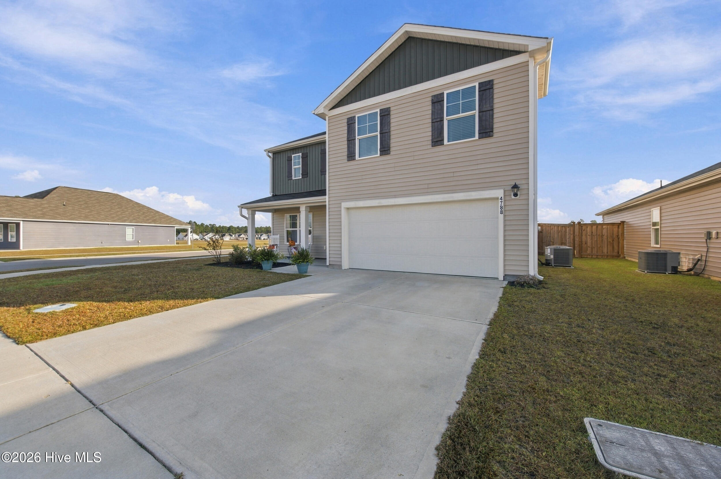 Photo 3 of Single family home for sale at 4788 Scaup Way, Winnabow, NC 28479 | MLS# 100609945 | Listing updated on 2026-10-29