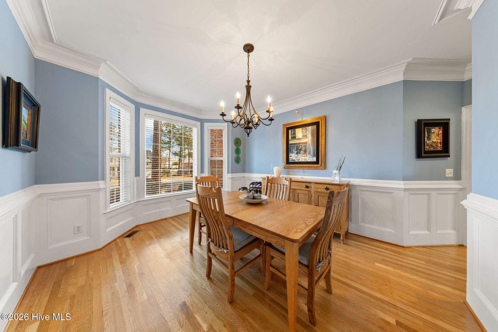 100548095 | Photo 28